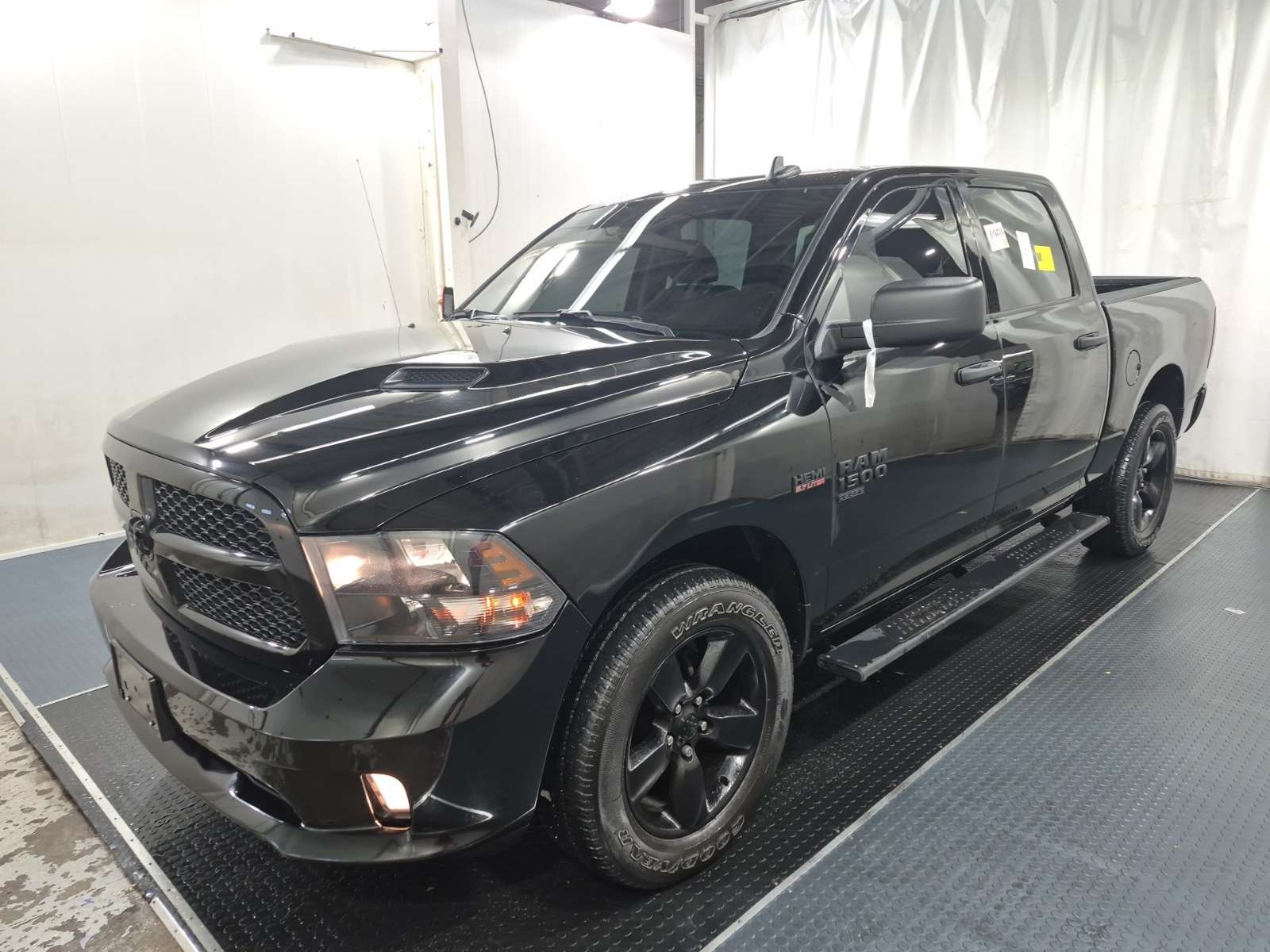 2022 RAM 1500 Classic