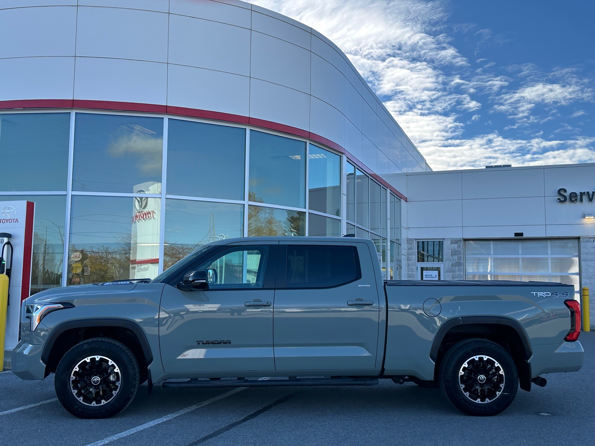 2024 Toyota Tundra Hybrid
