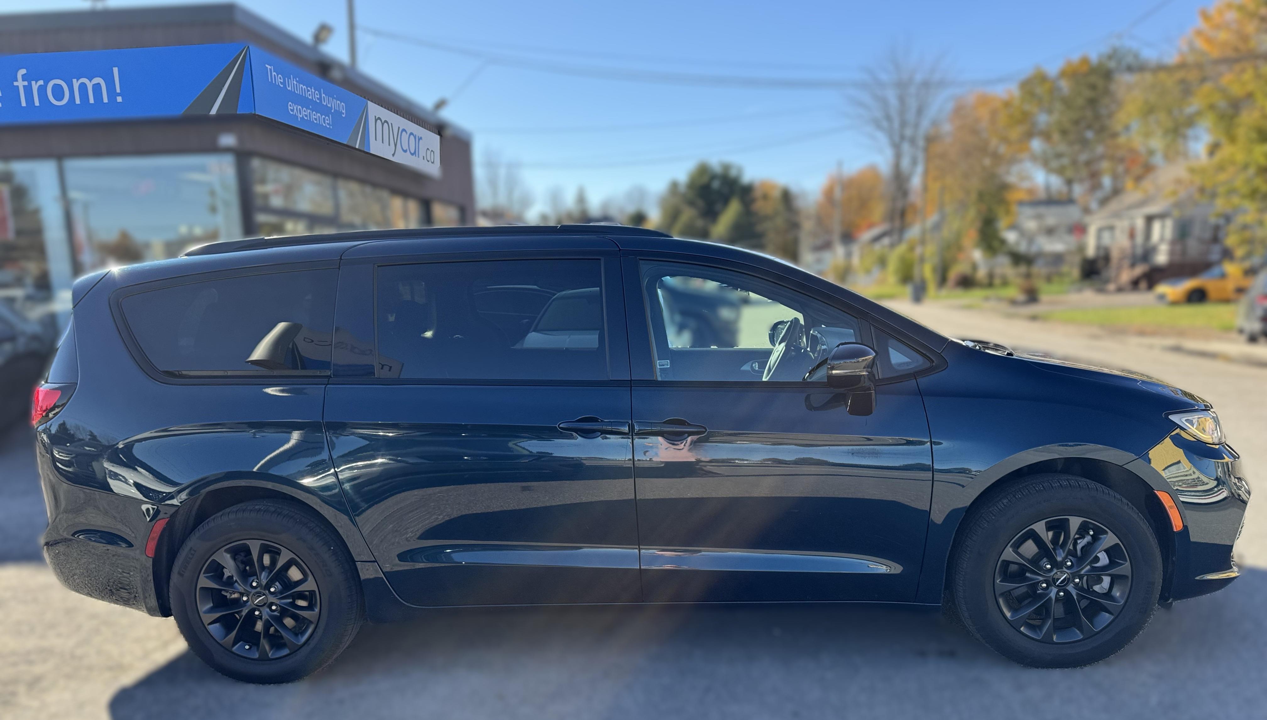 2022 Chrysler Pacifica