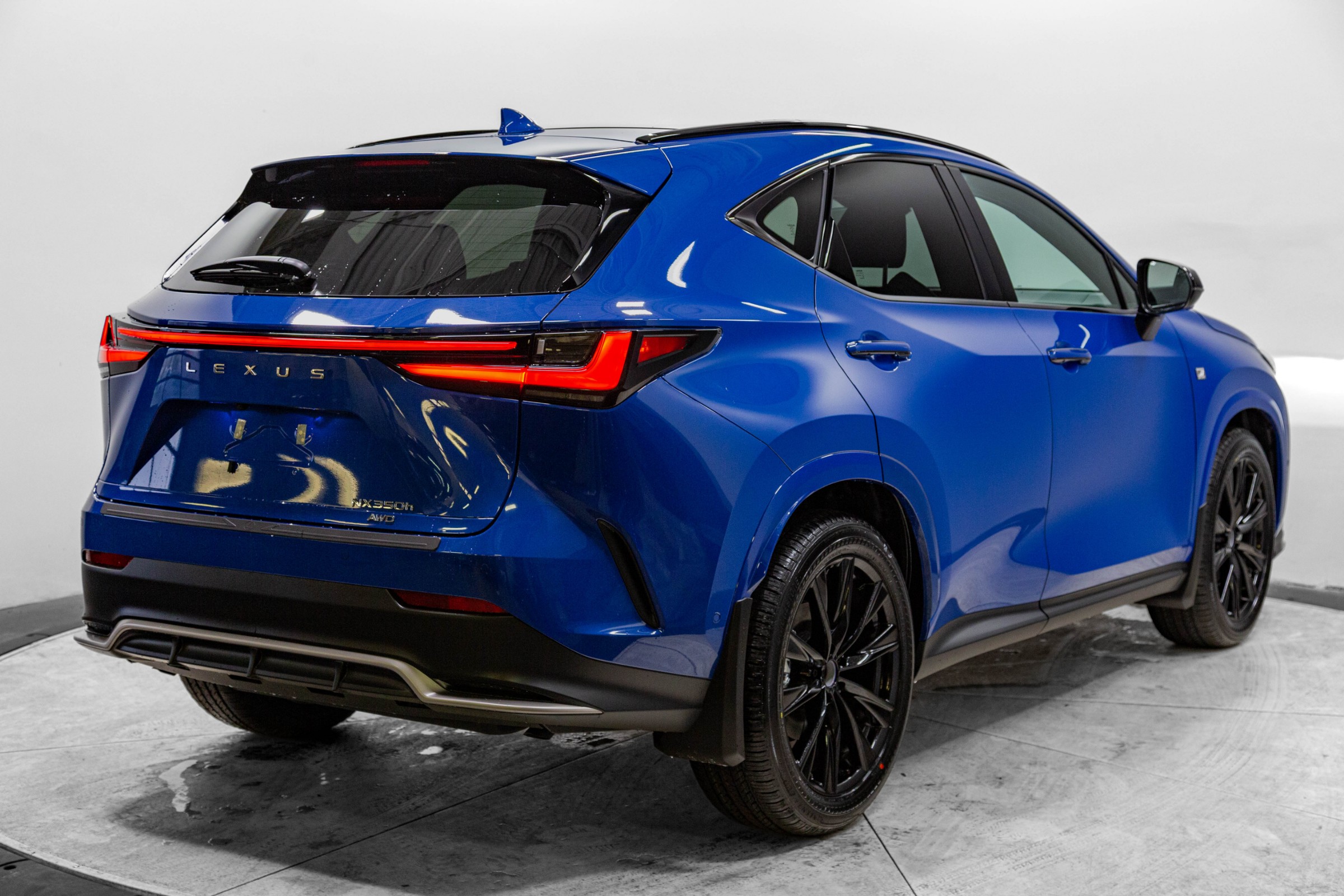 2026 Lexus NX 350h
