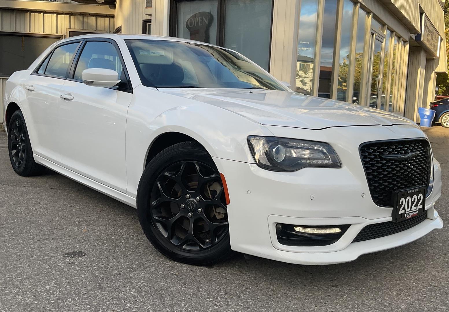 2022 Chrysler 300