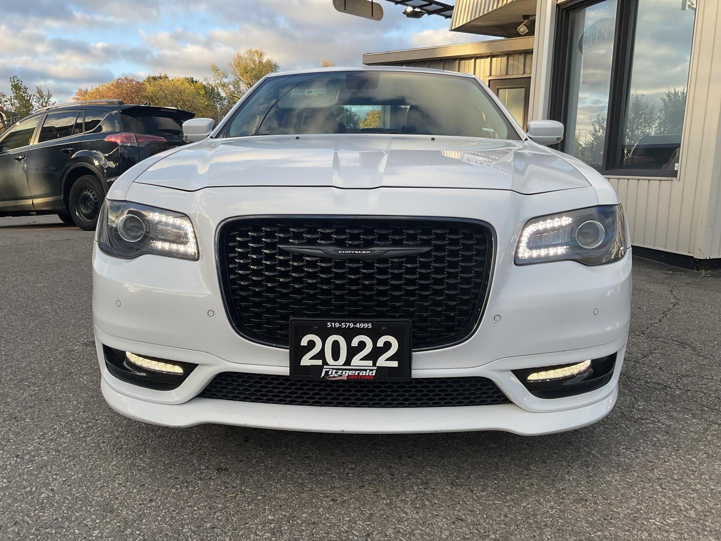 2022 Chrysler 300