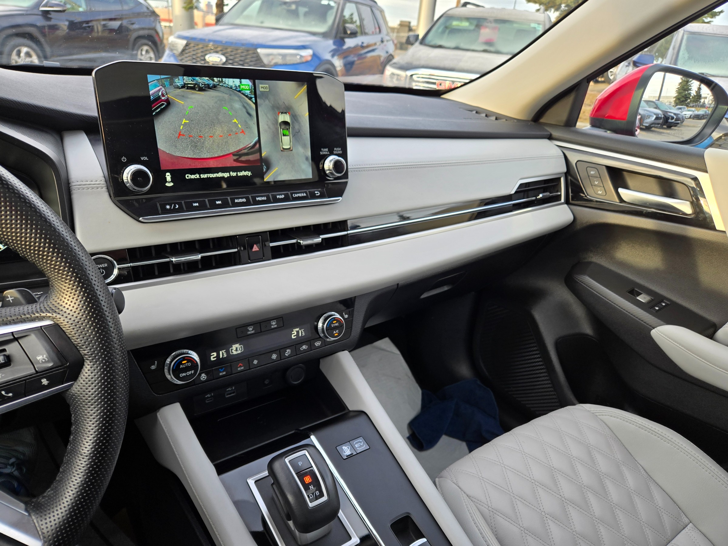 2024 Mitsubishi Outlander Plug-In Hybrid