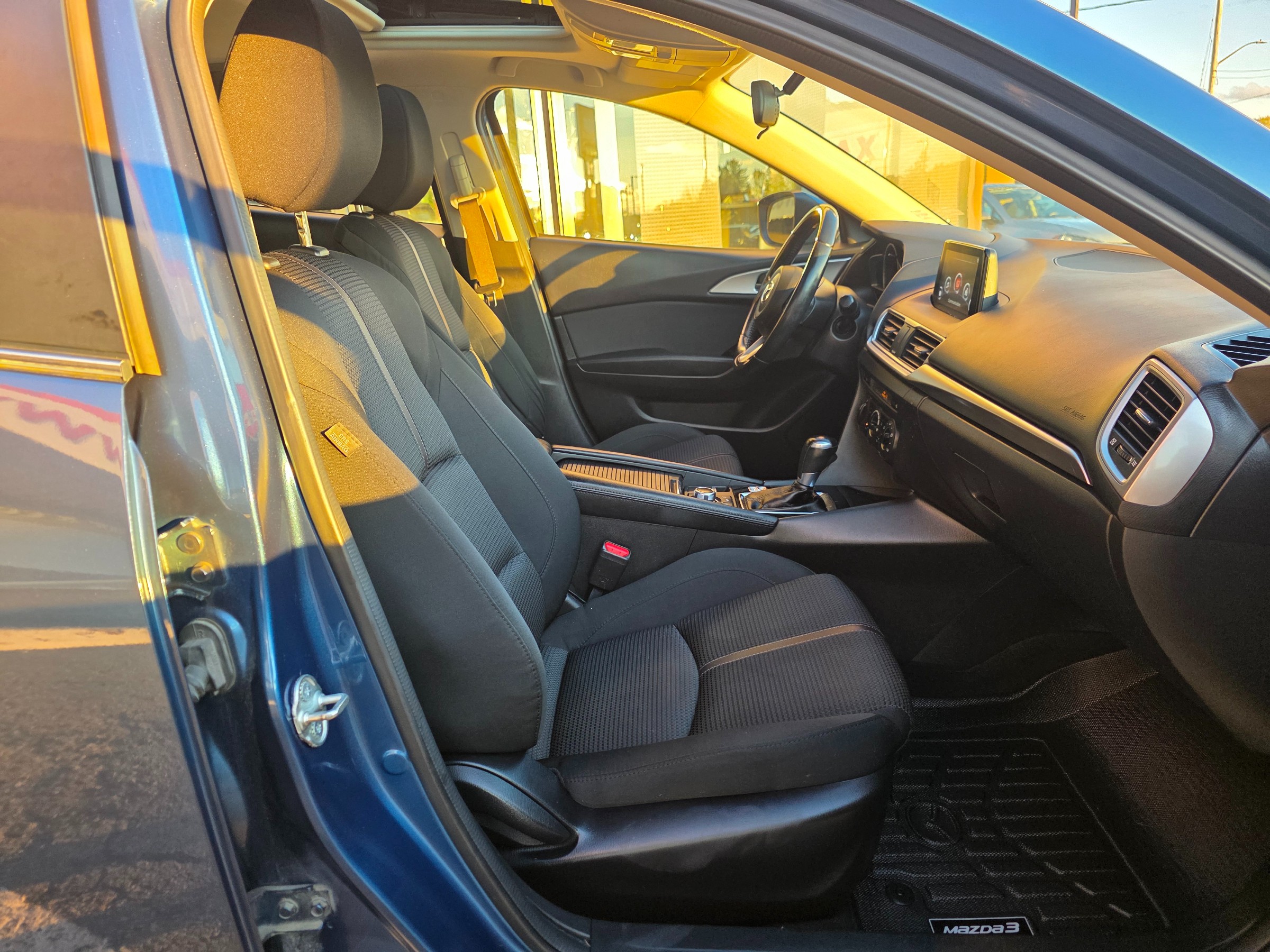 2018 Mazda Mazda3 Sport