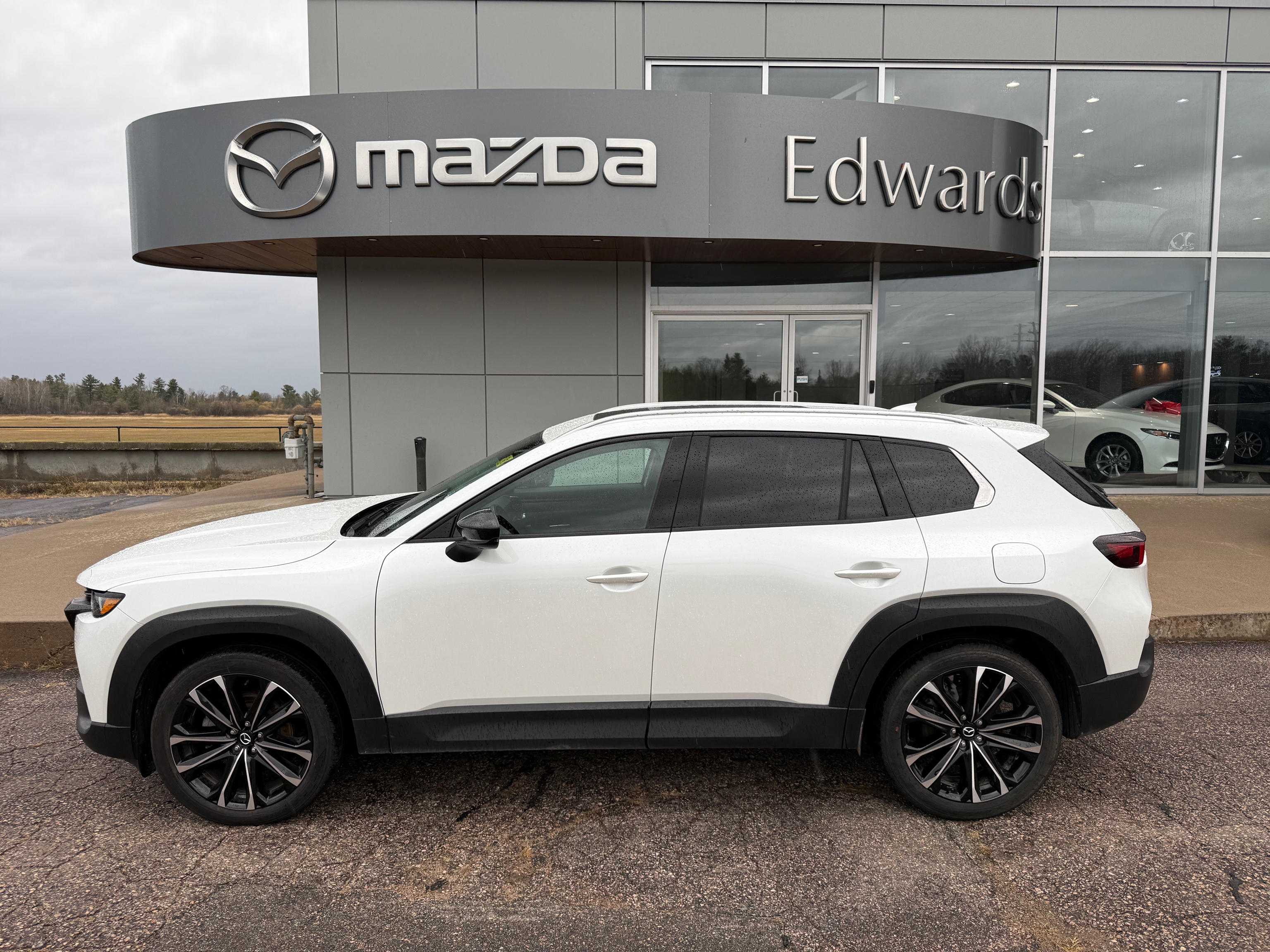 2024 Mazda CX-50