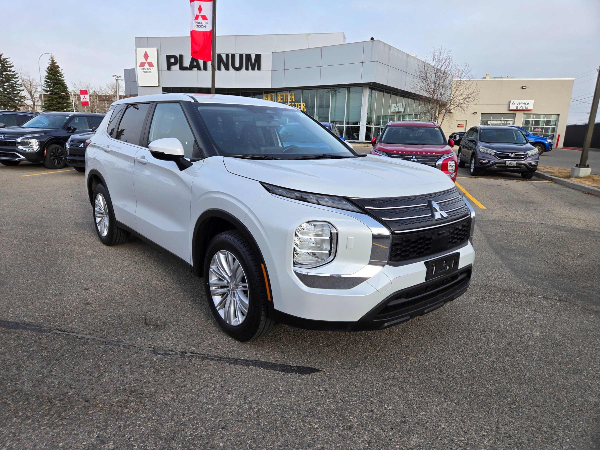 2024 Mitsubishi Outlander