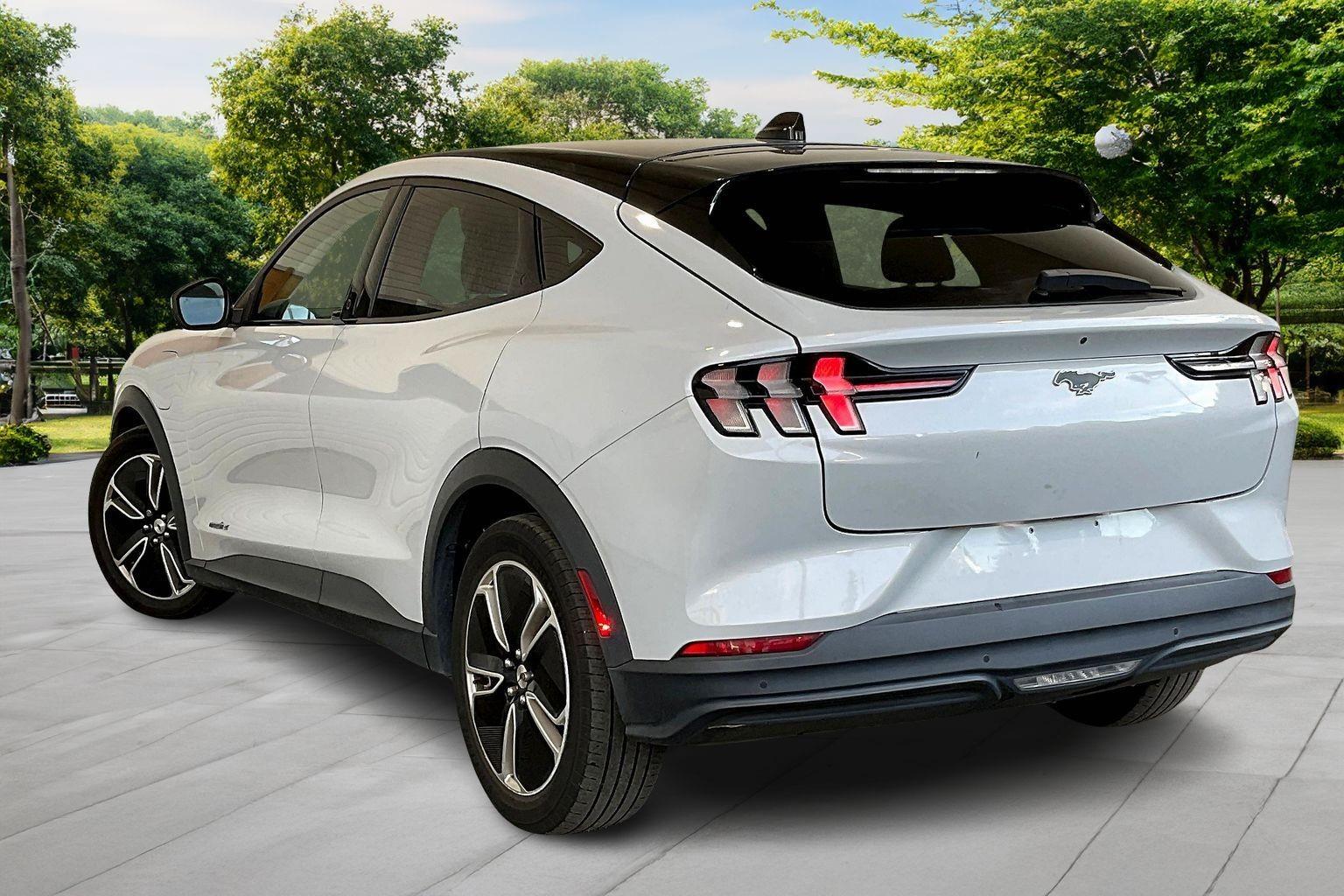 2021 Ford Mustang Mach-E