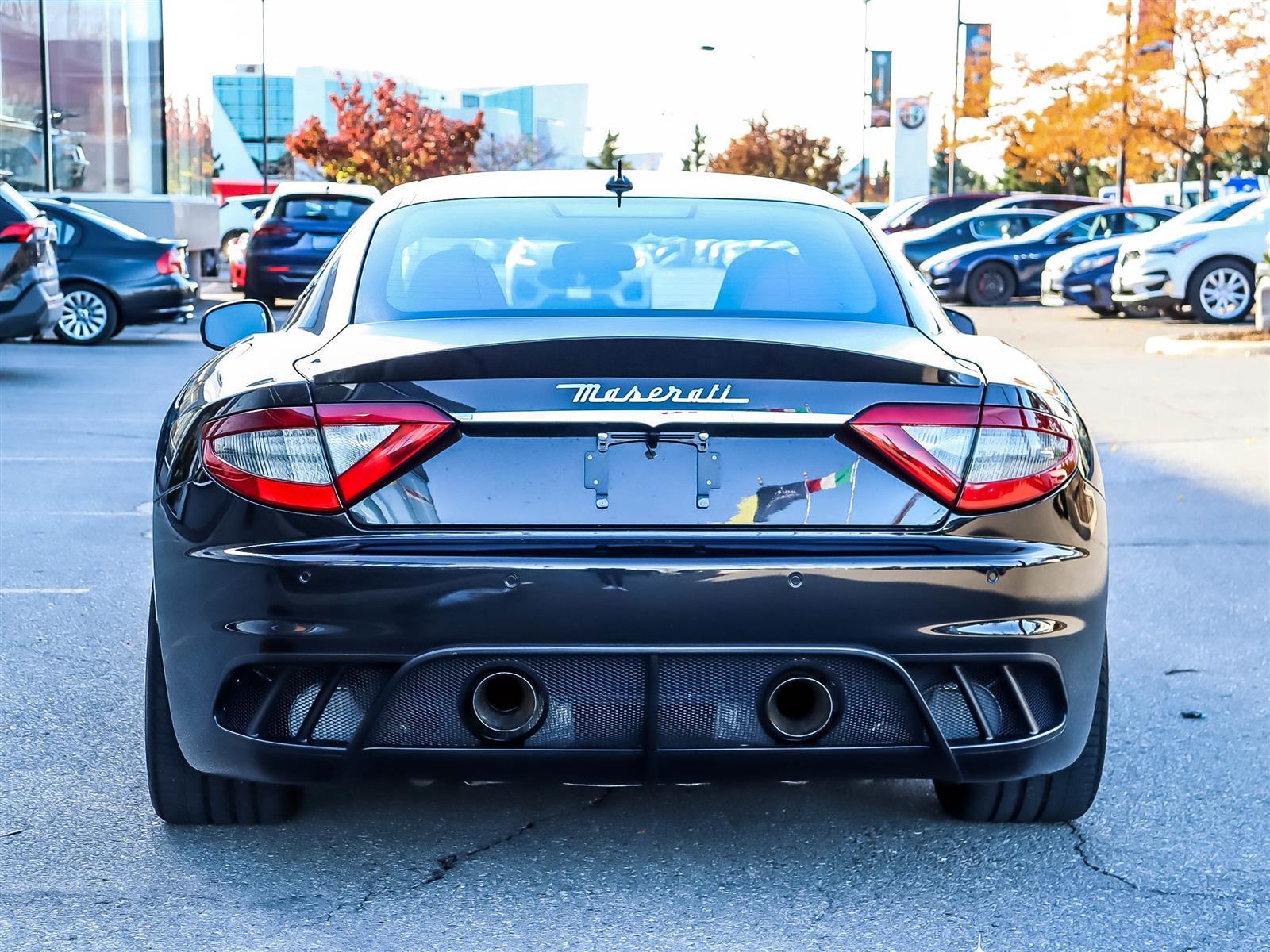 2016 Maserati GranTurismo