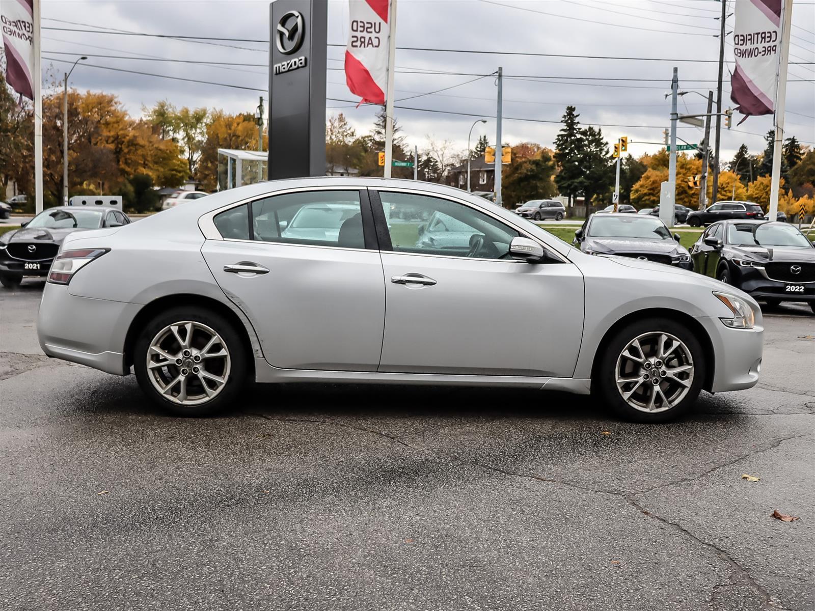 2014 Nissan Maxima