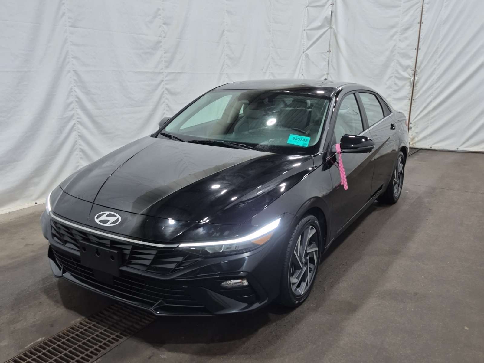 2025 Hyundai Elantra HEV