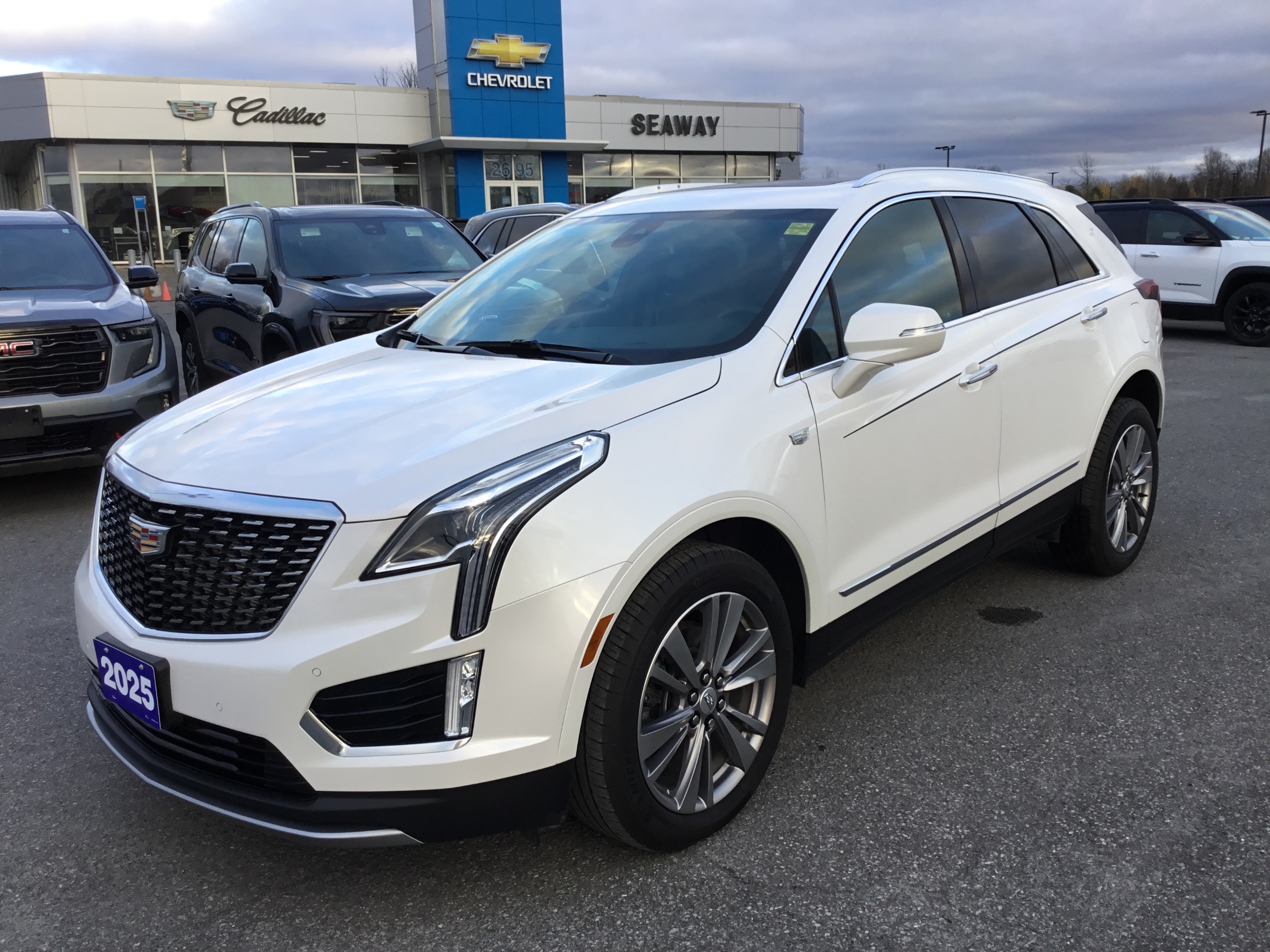 2025 Cadillac XT5