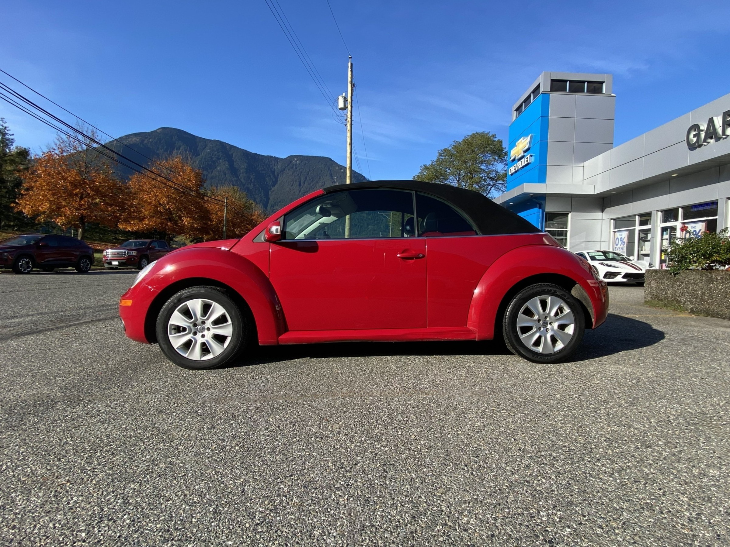 2010 Volkswagen New Beetle
