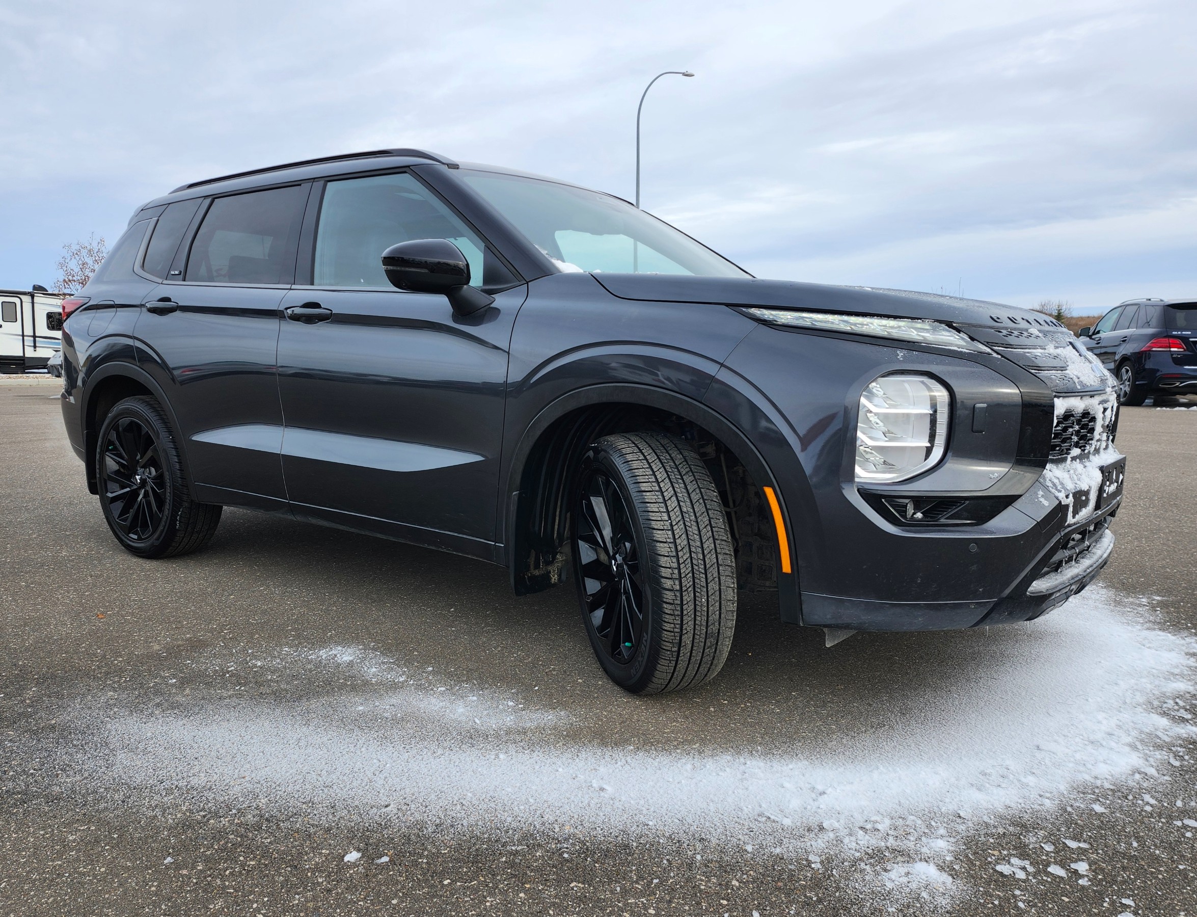 2024 Mitsubishi Outlander