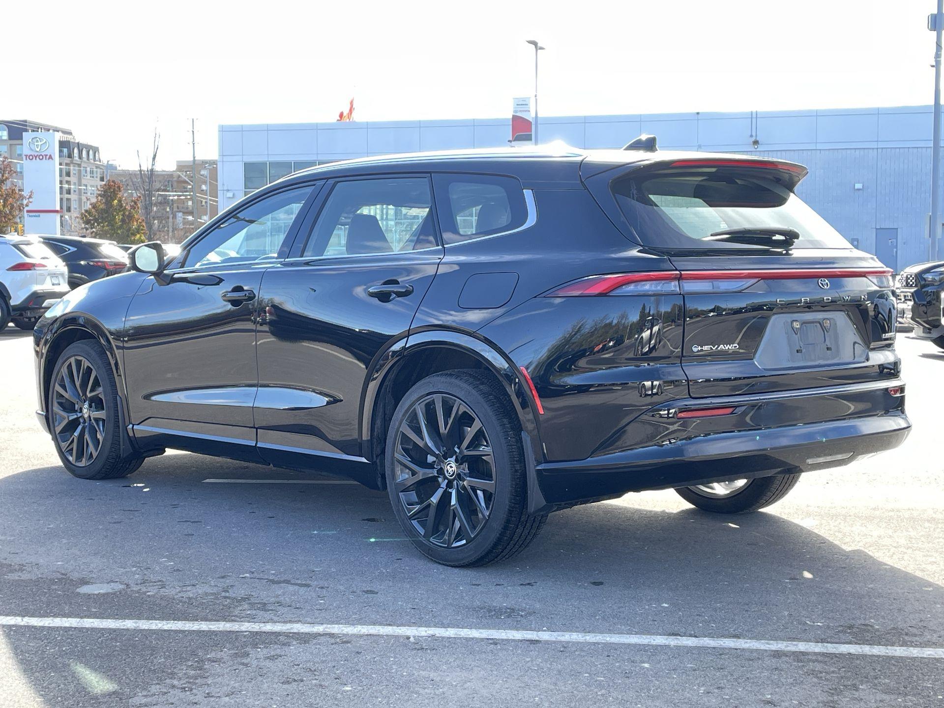 2025 Toyota Crown Signia