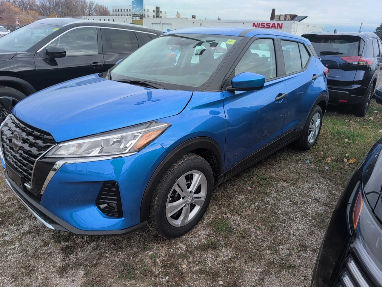 2025 Nissan Kicks Play