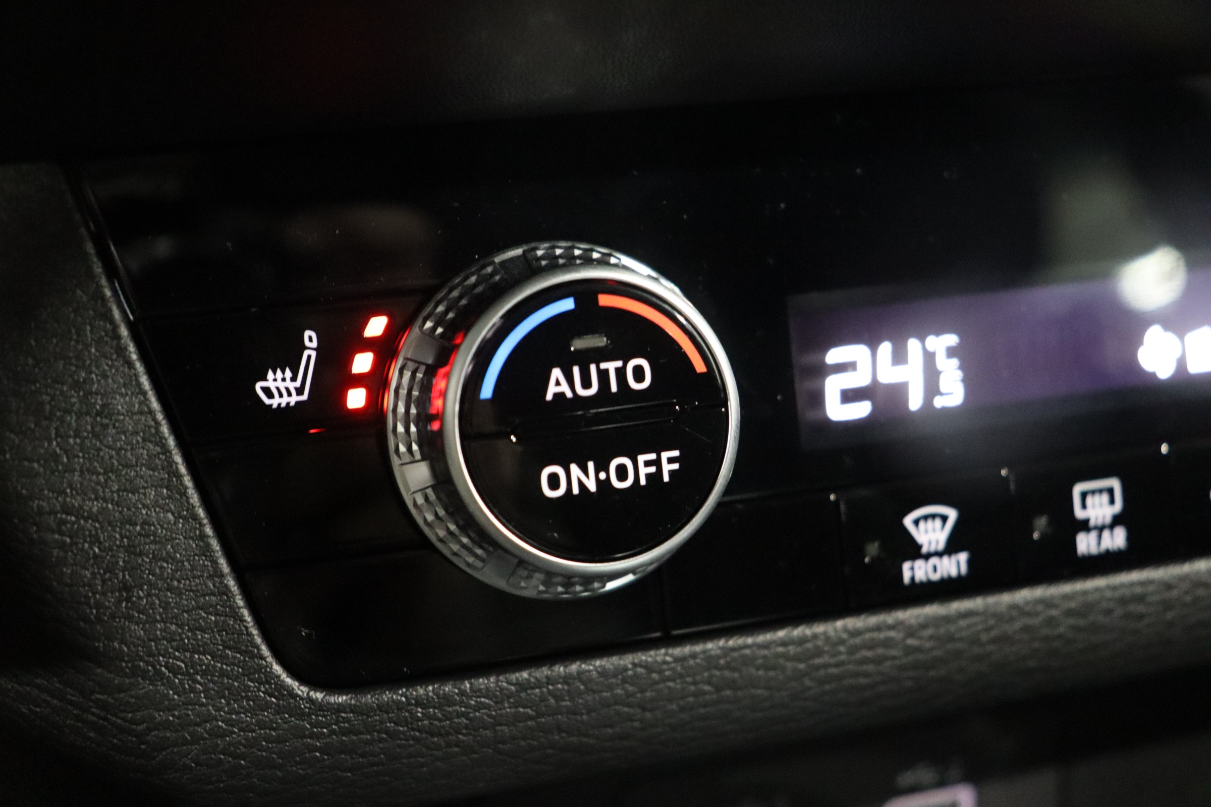 2025 Mitsubishi Outlander PHEV