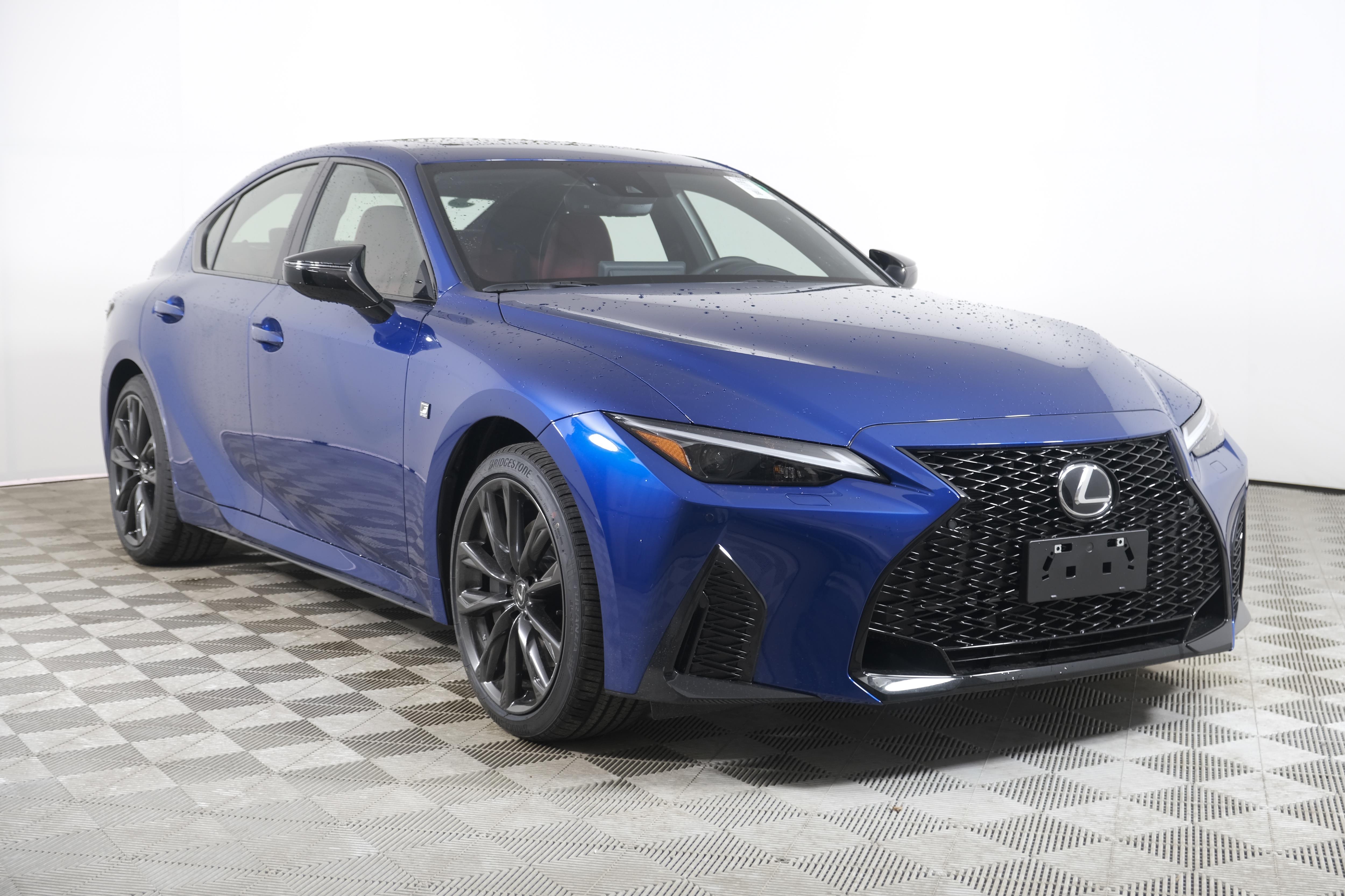 2025 Lexus IS 350
