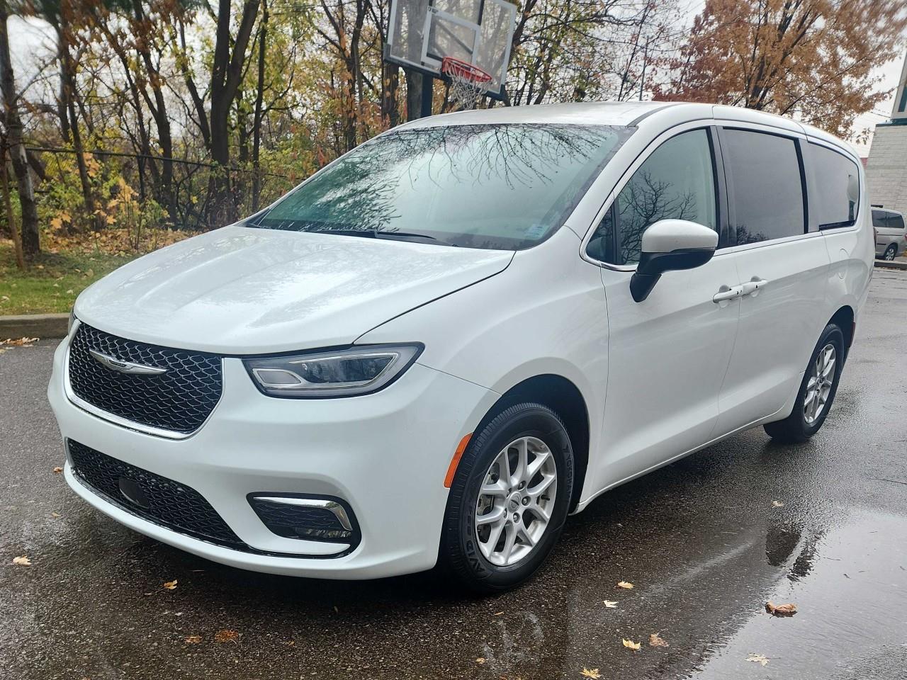 2023 Chrysler Pacifica