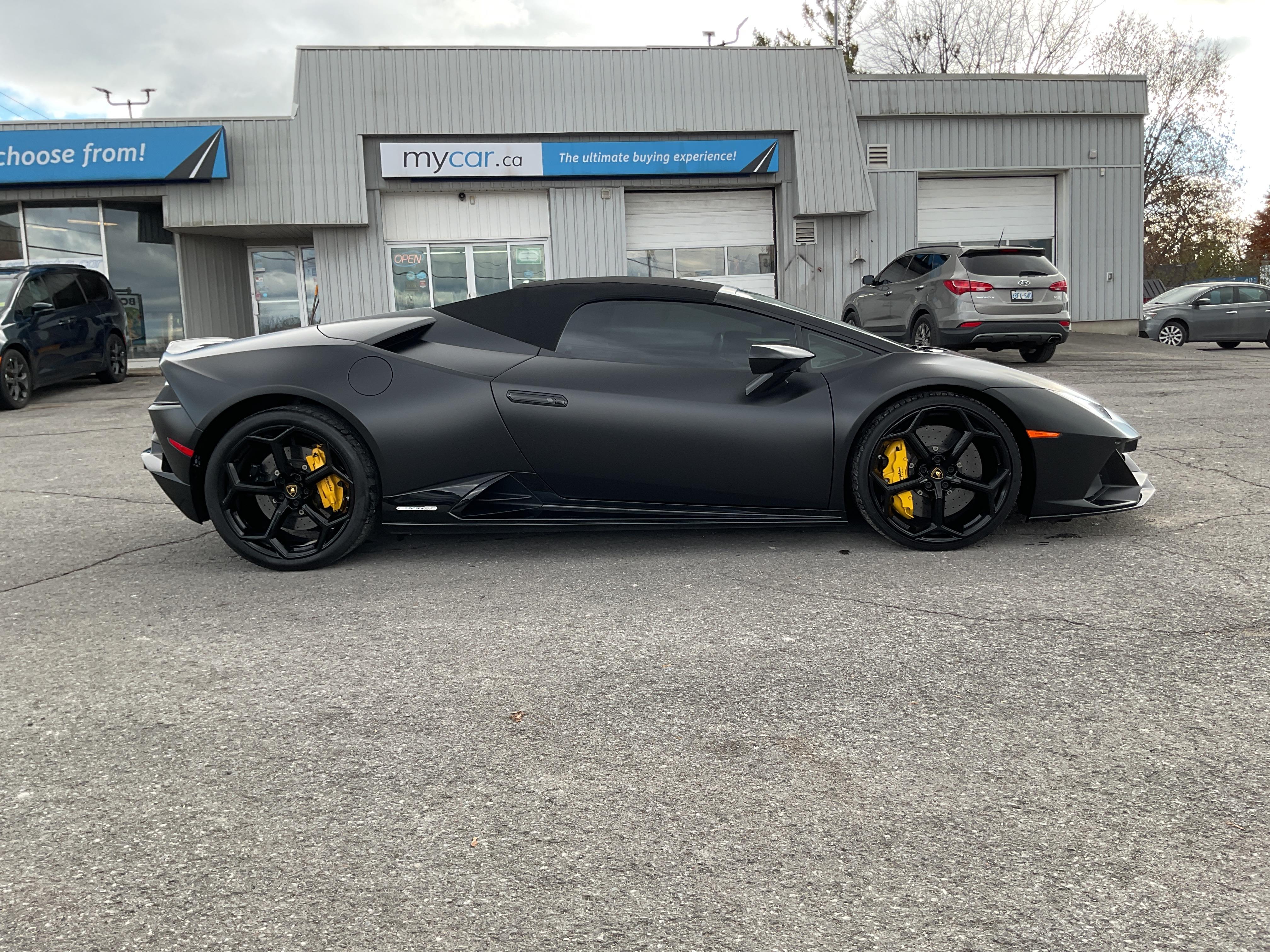 2020 Lamborghini HURACAN