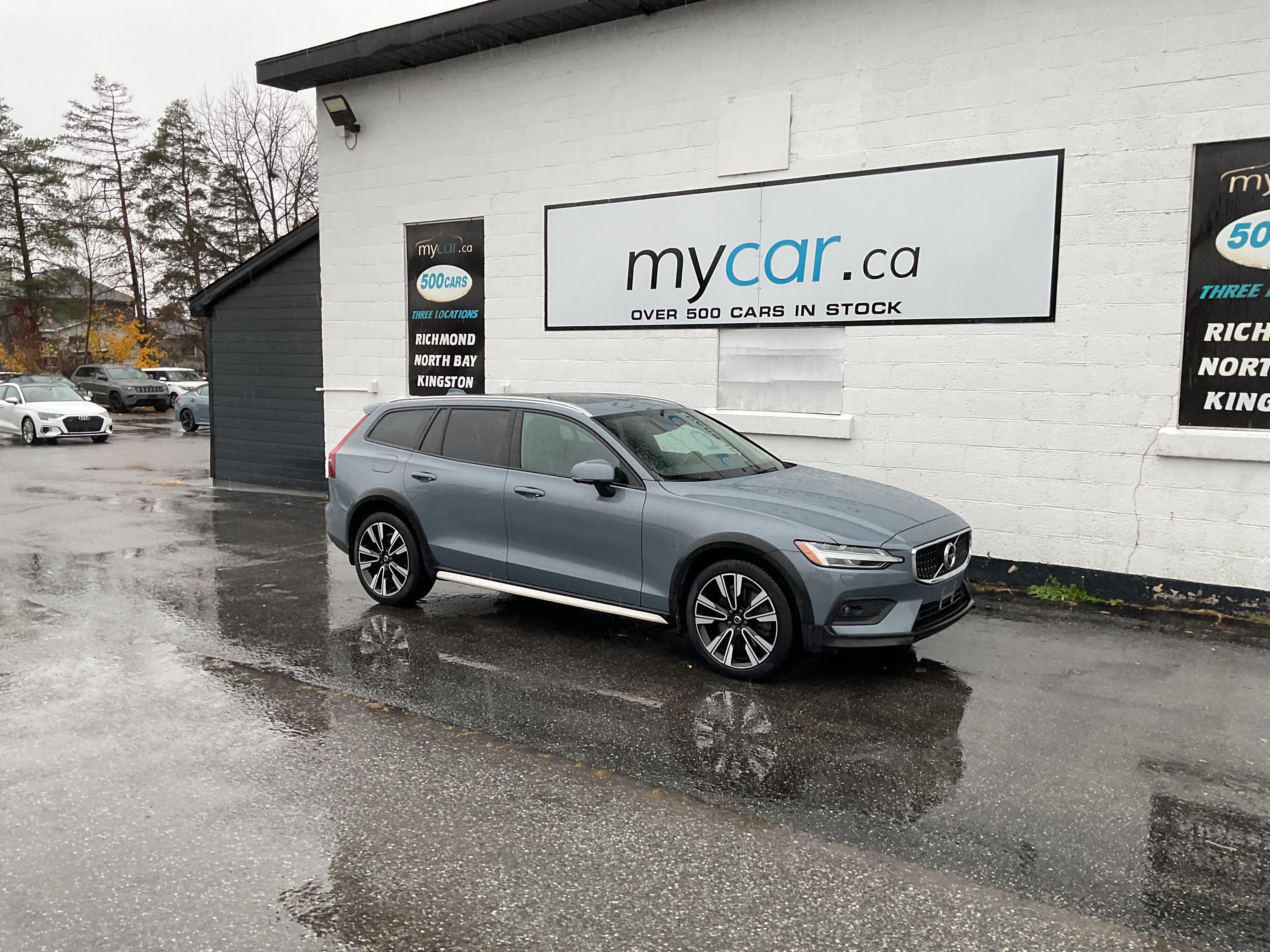 2022 Volvo V60 Cross Country