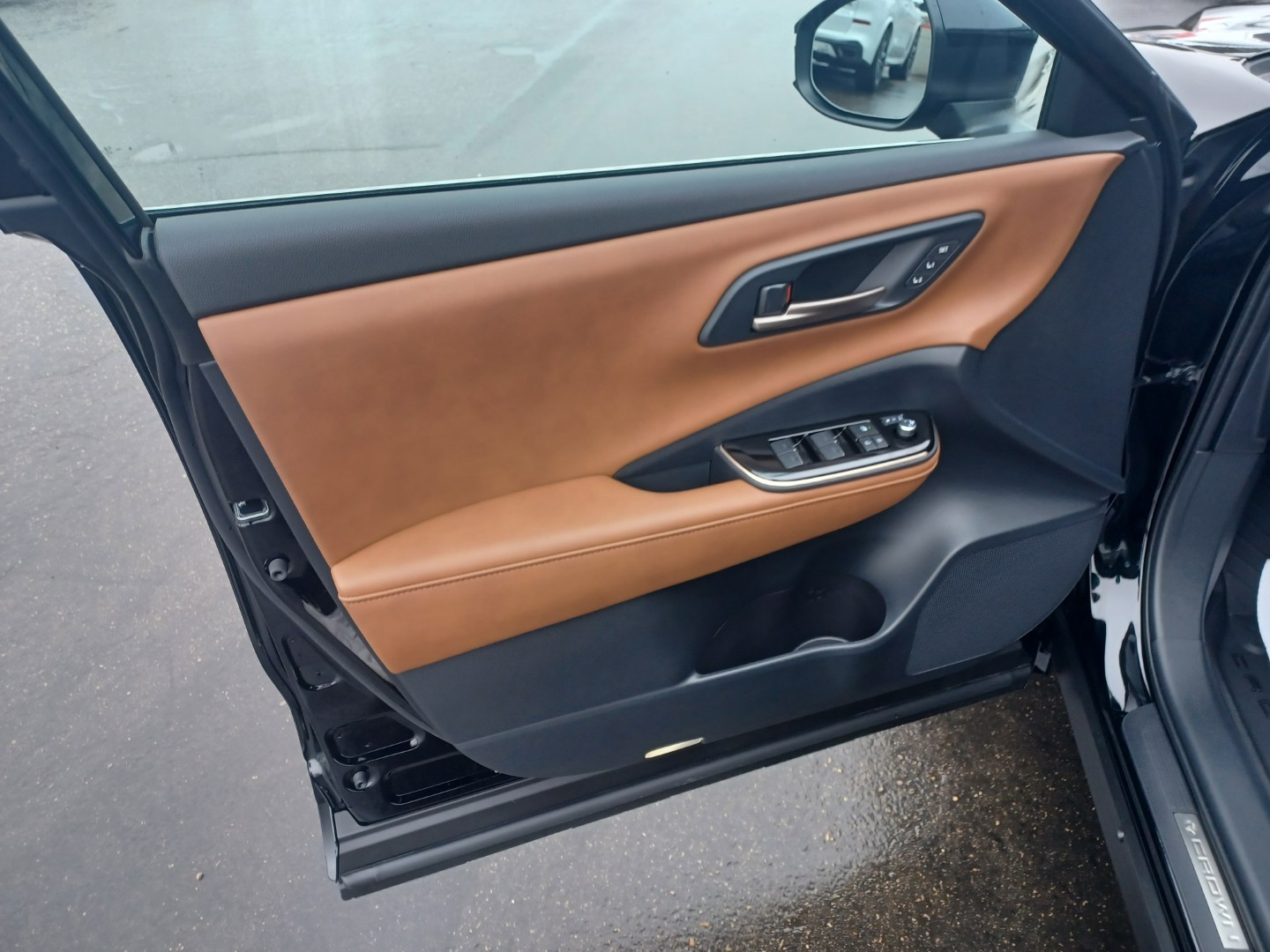 2025 Toyota Crown Signia