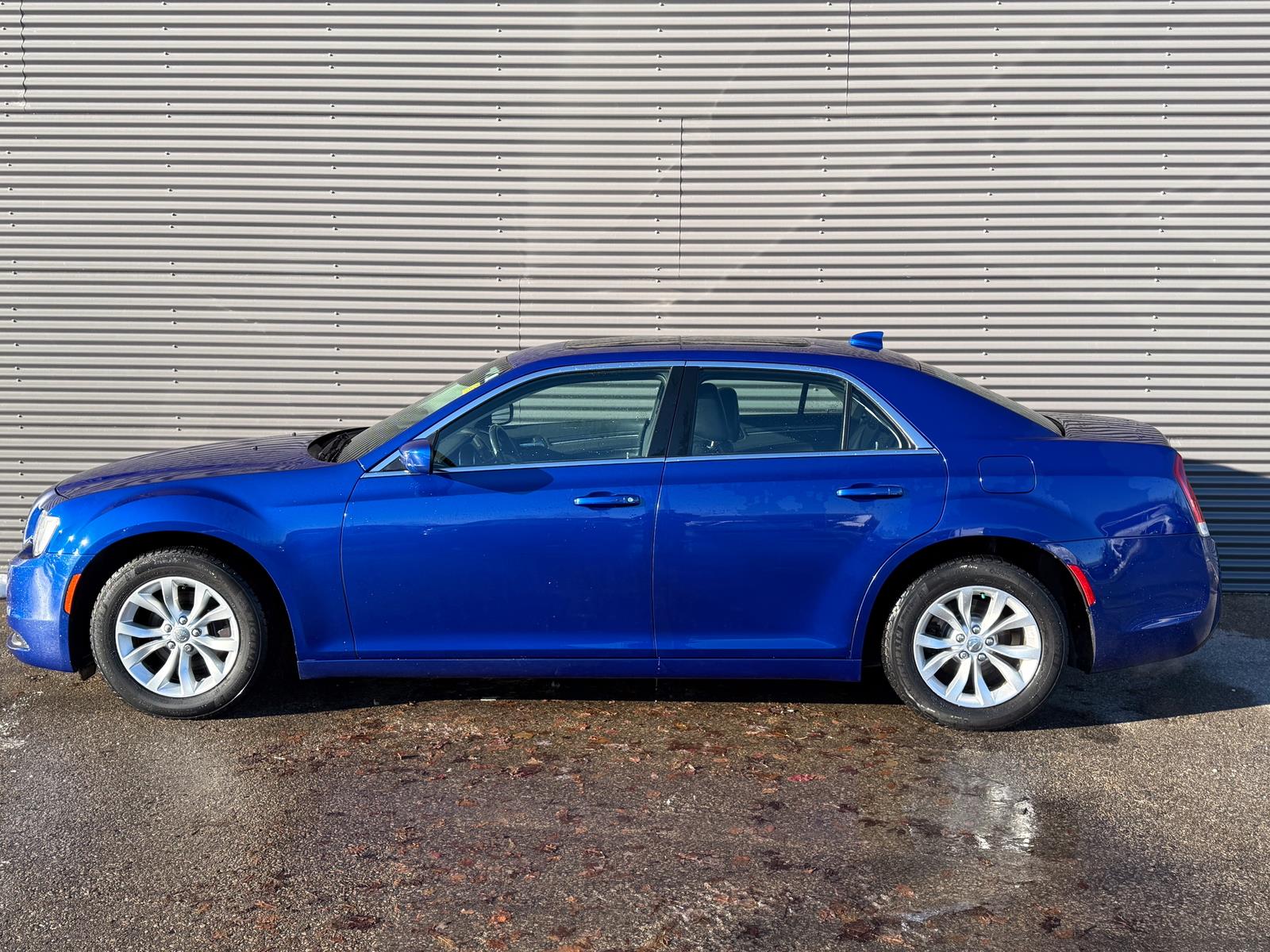2019 Chrysler 300