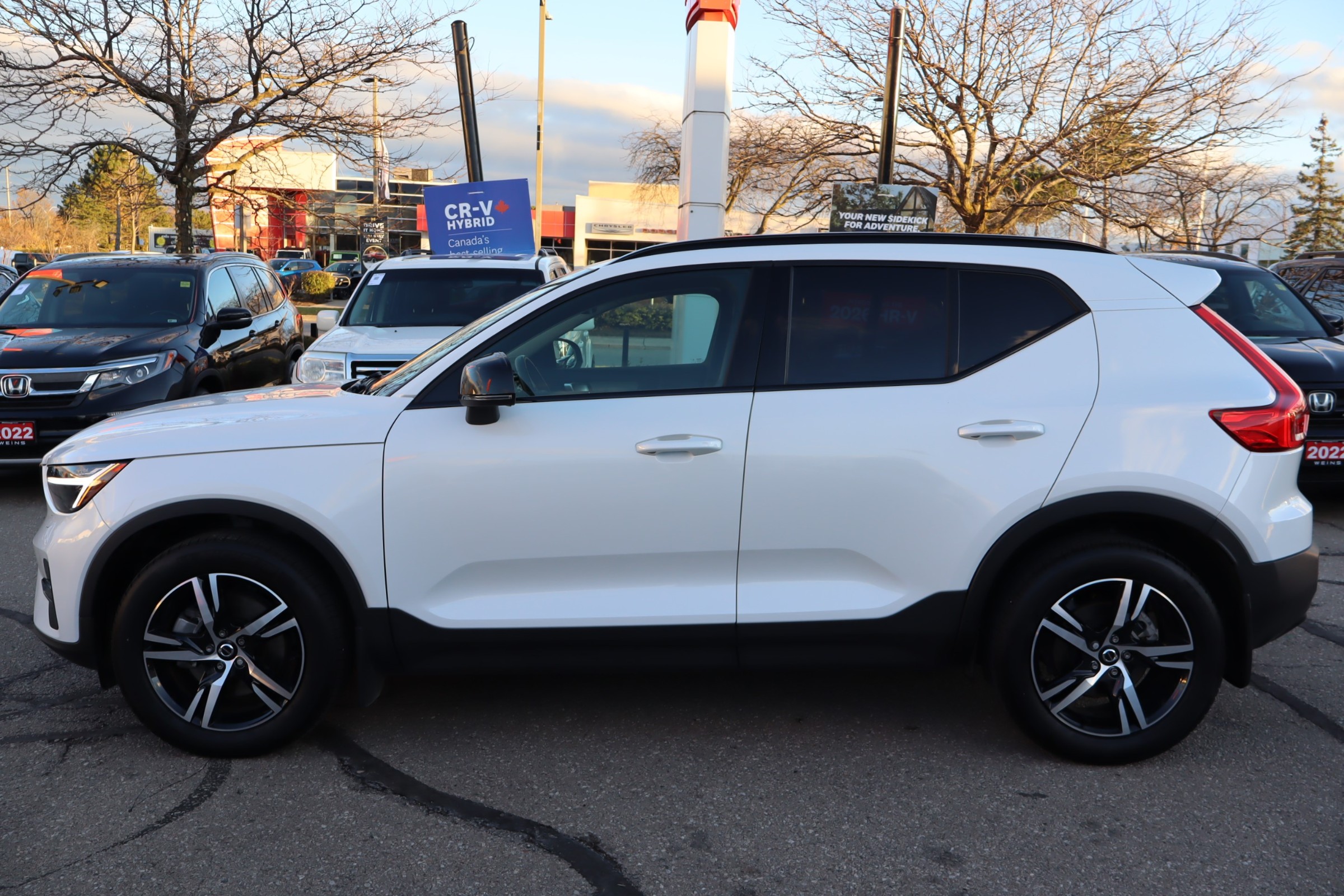 2024 Volvo XC40