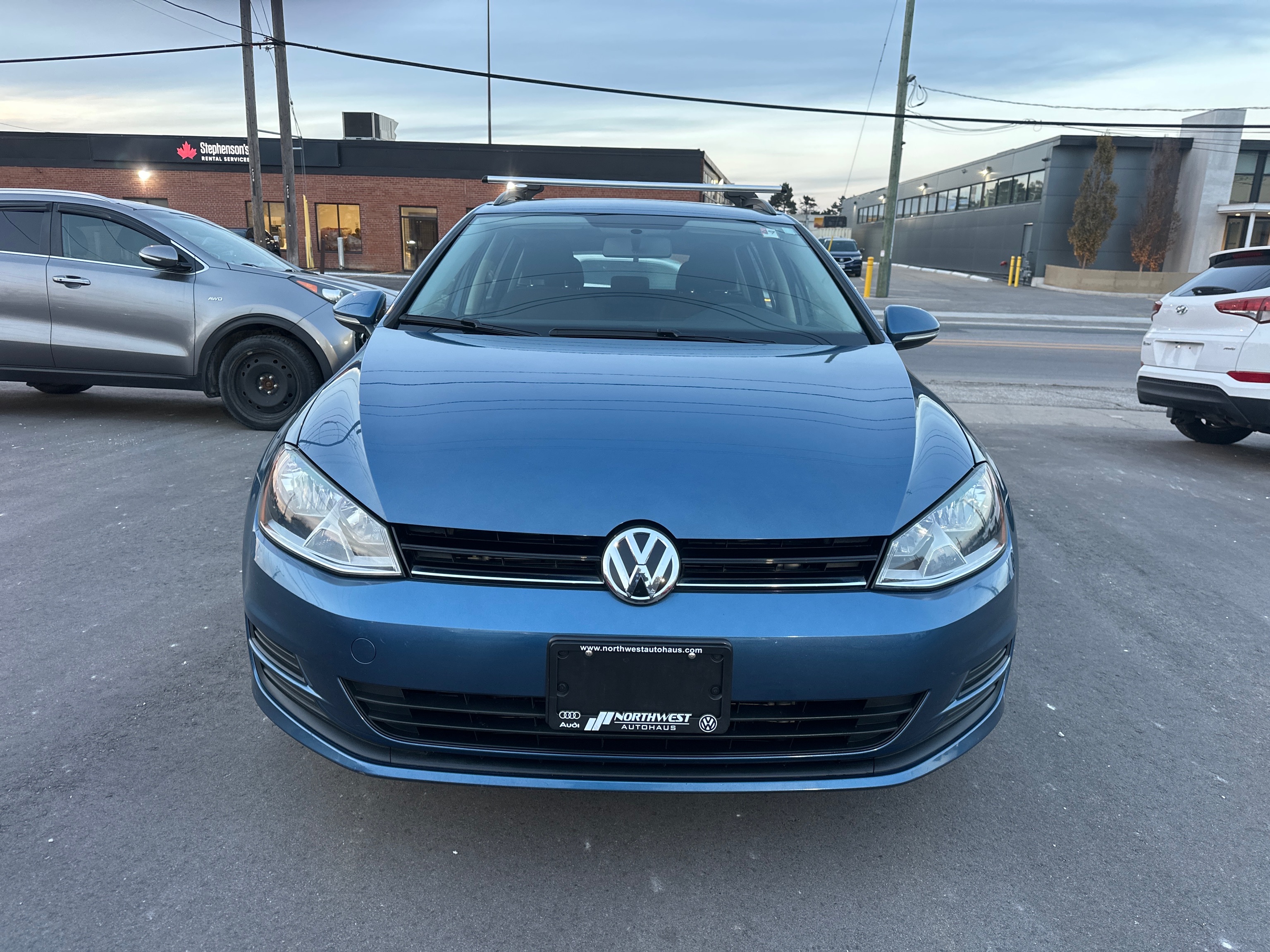 2017 Volkswagen Golf SportWagen