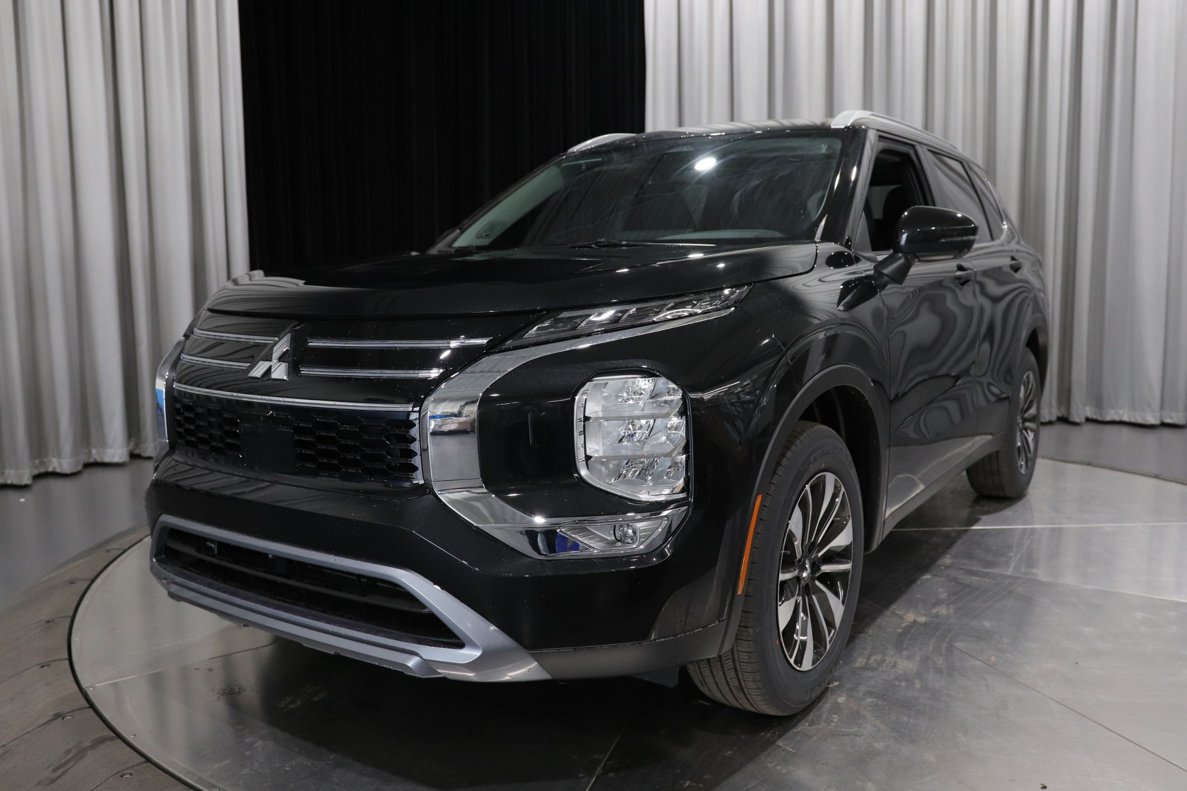 2026 Mitsubishi Outlander