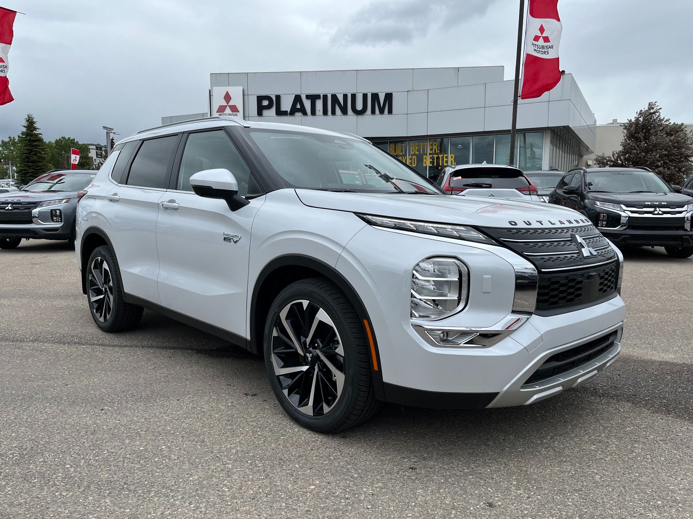 2025 Mitsubishi Outlander PHEV