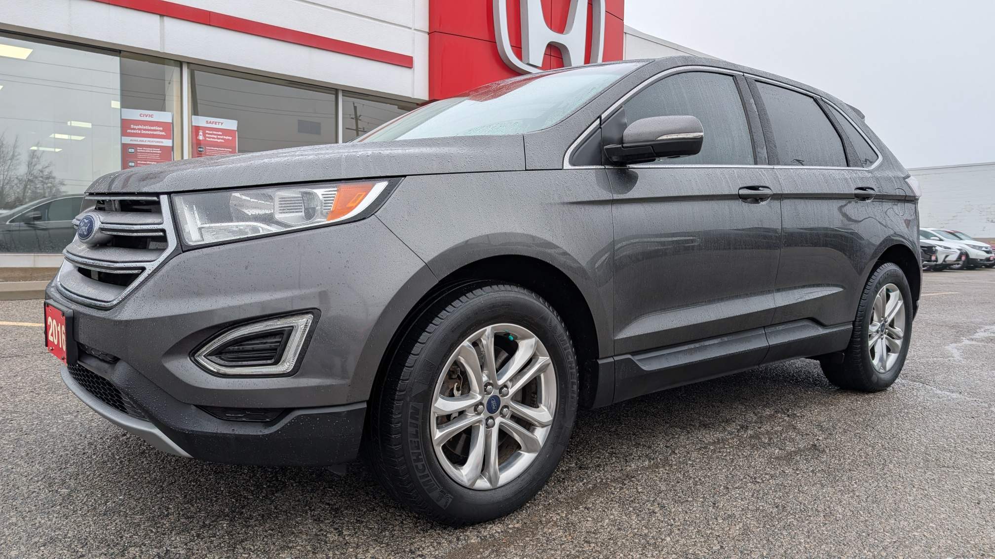 2016 Ford Edge