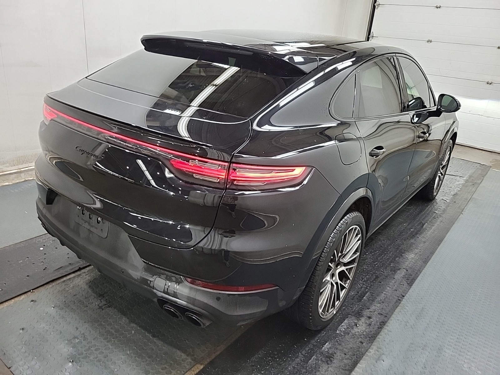 2023 Porsche Cayenne Coupe