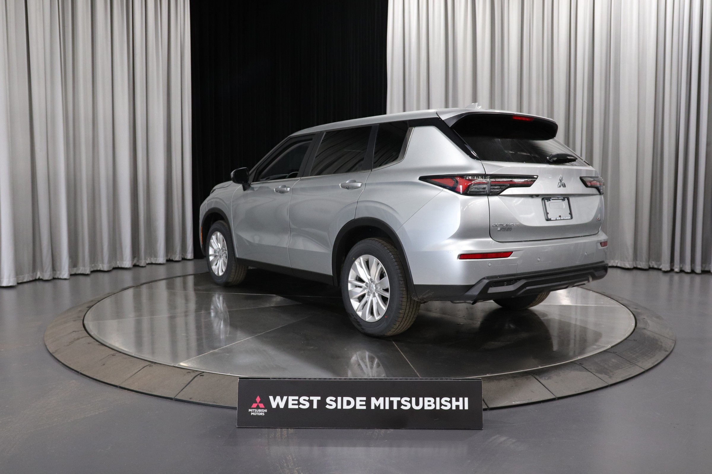 2025 Mitsubishi Outlander