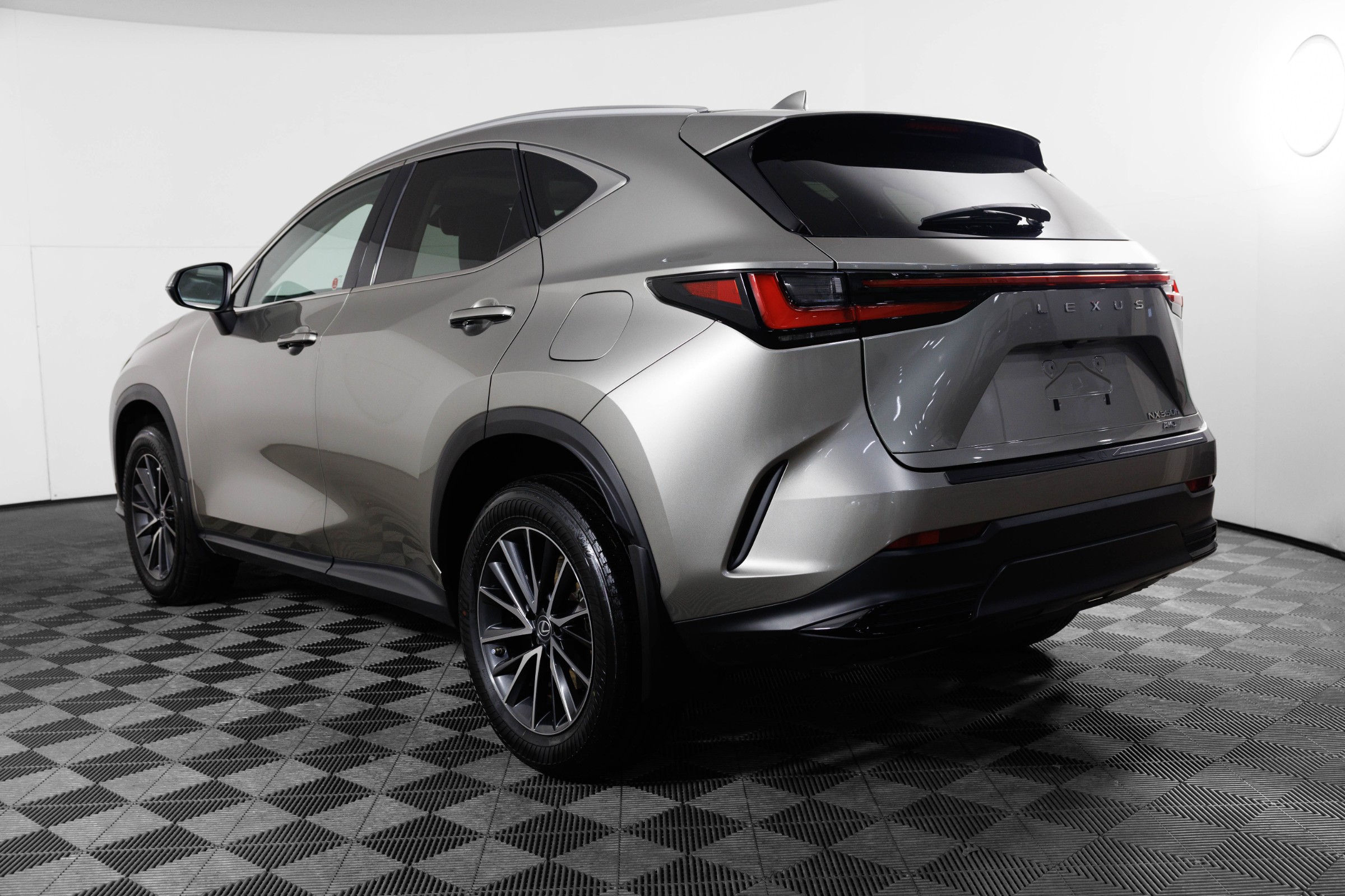 2022 Lexus NX 350h