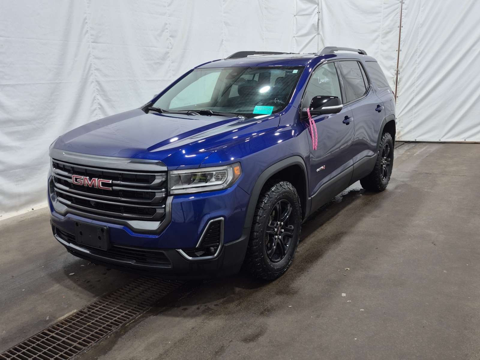2023 GMC Acadia