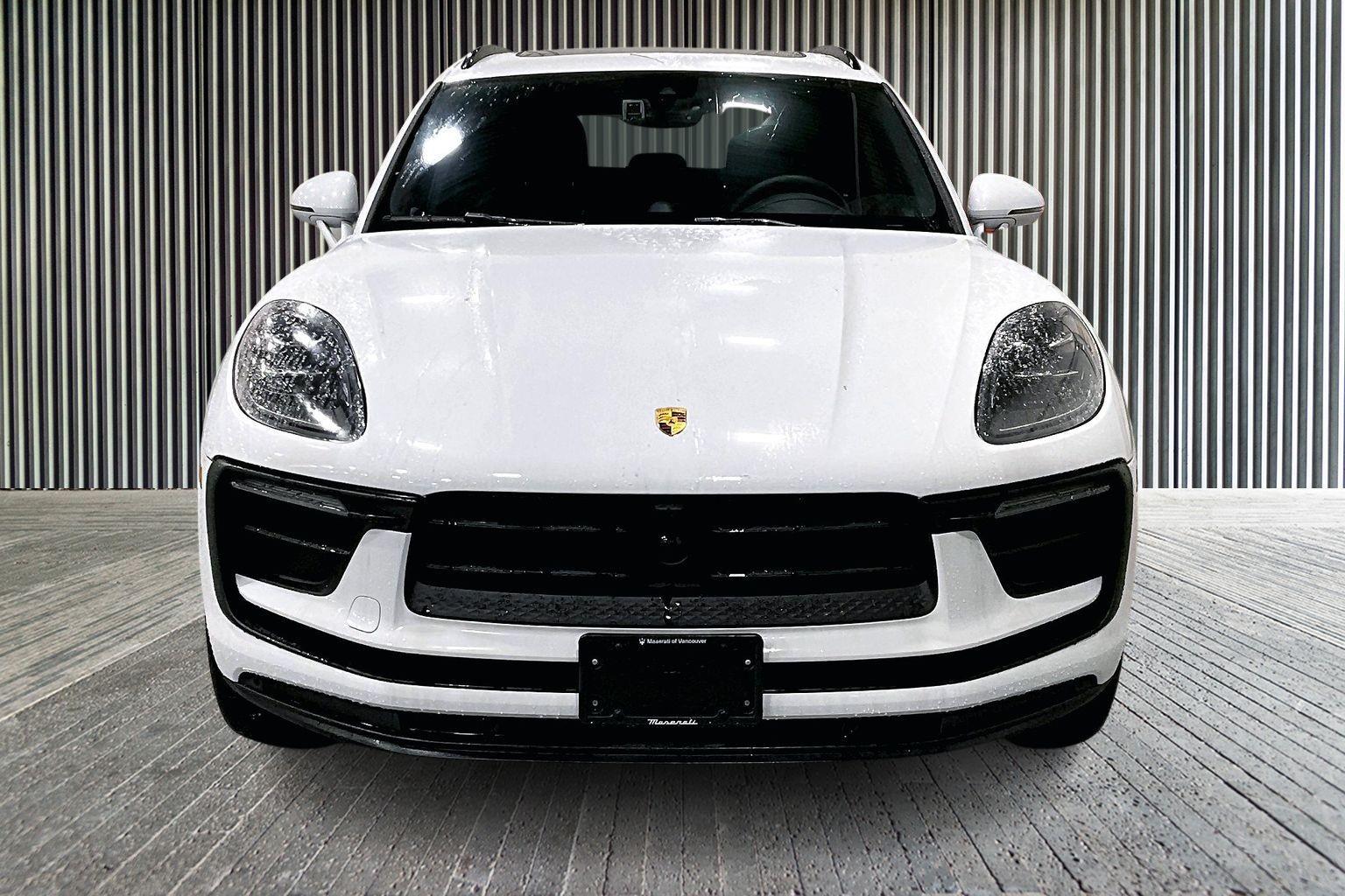 2025 Porsche Macan