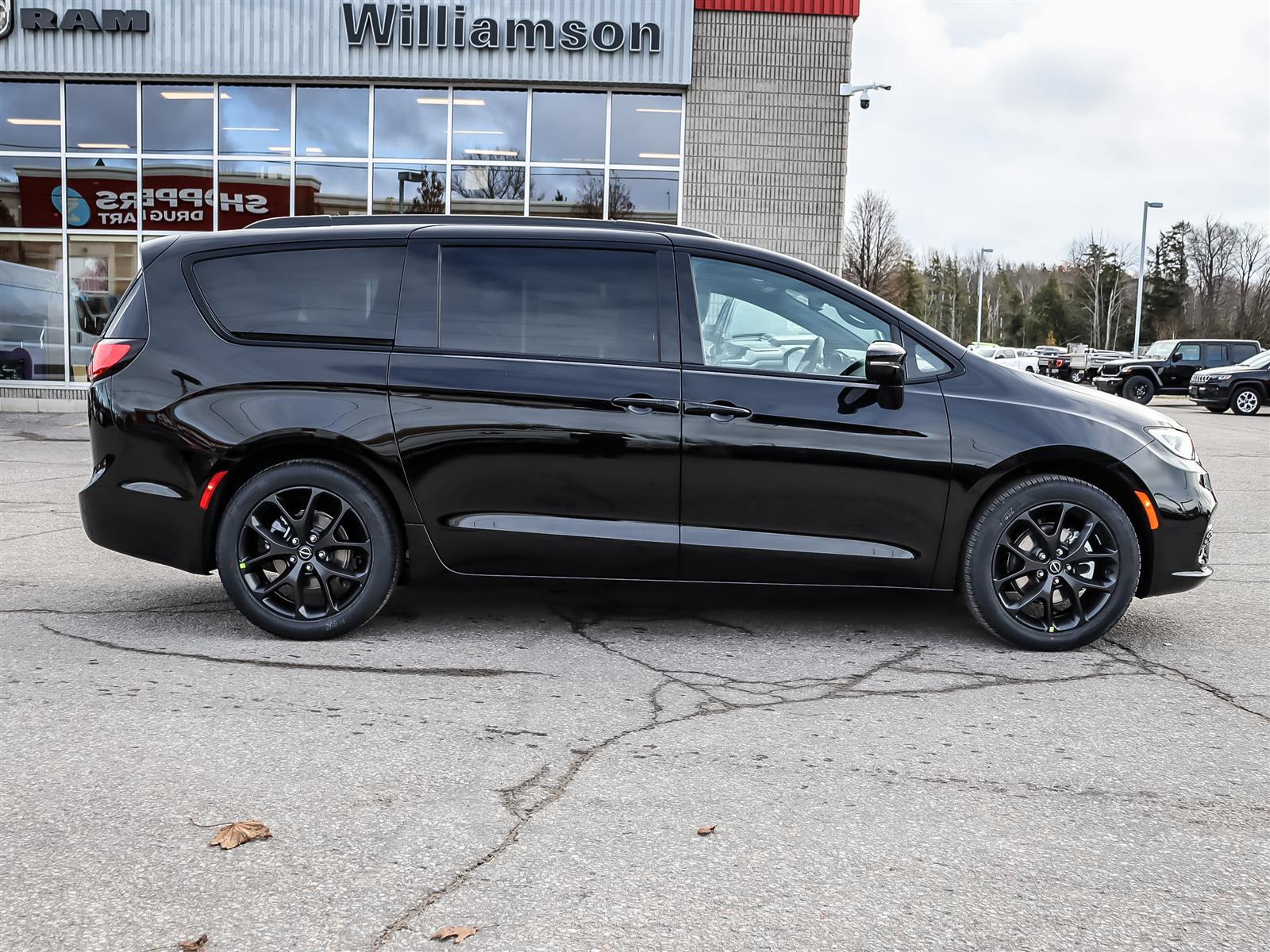 2026 Chrysler Pacifica