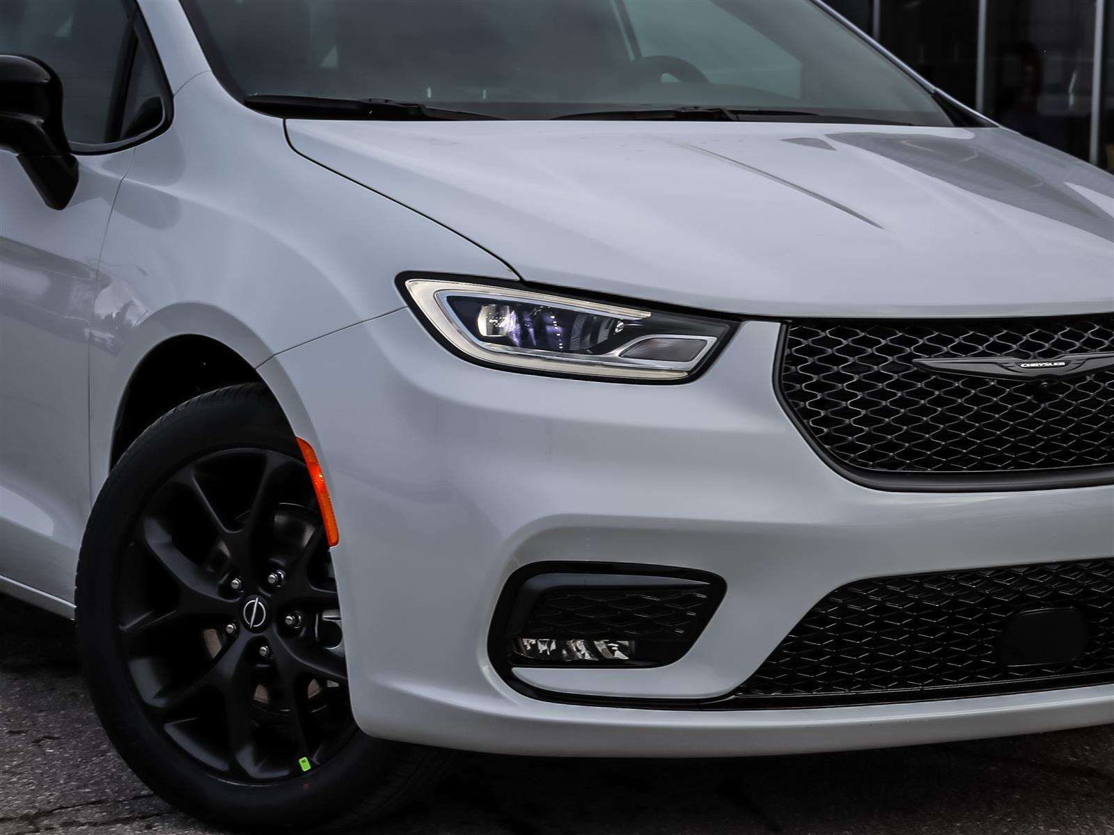 2026 Chrysler Pacifica