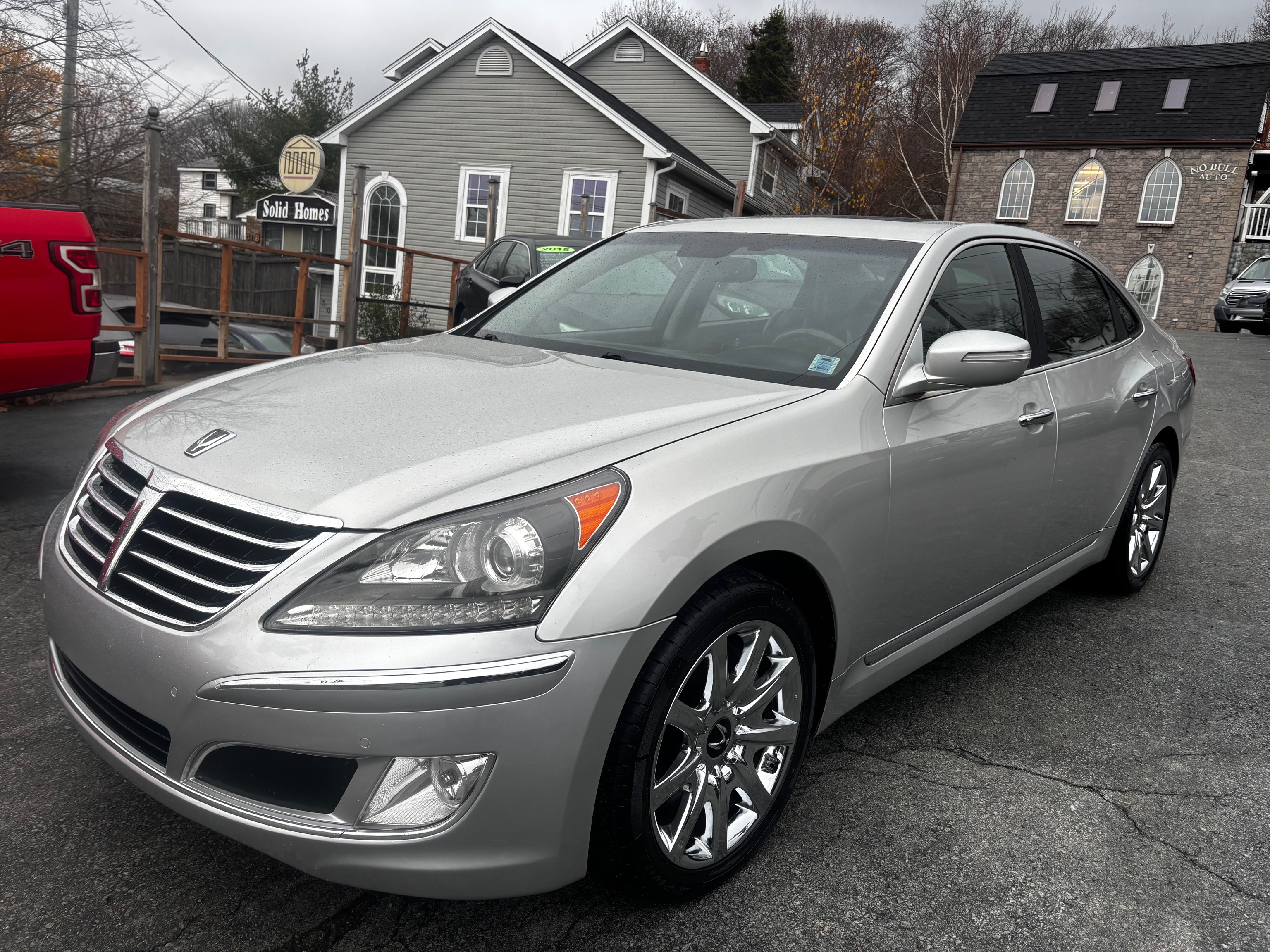 2012 Hyundai Equus