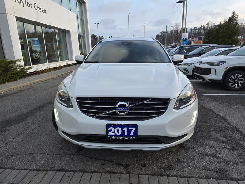 2017 Volvo XC60