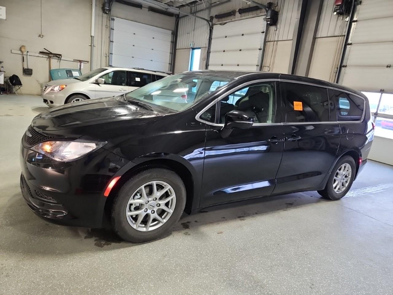 2024 Chrysler Grand Caravan