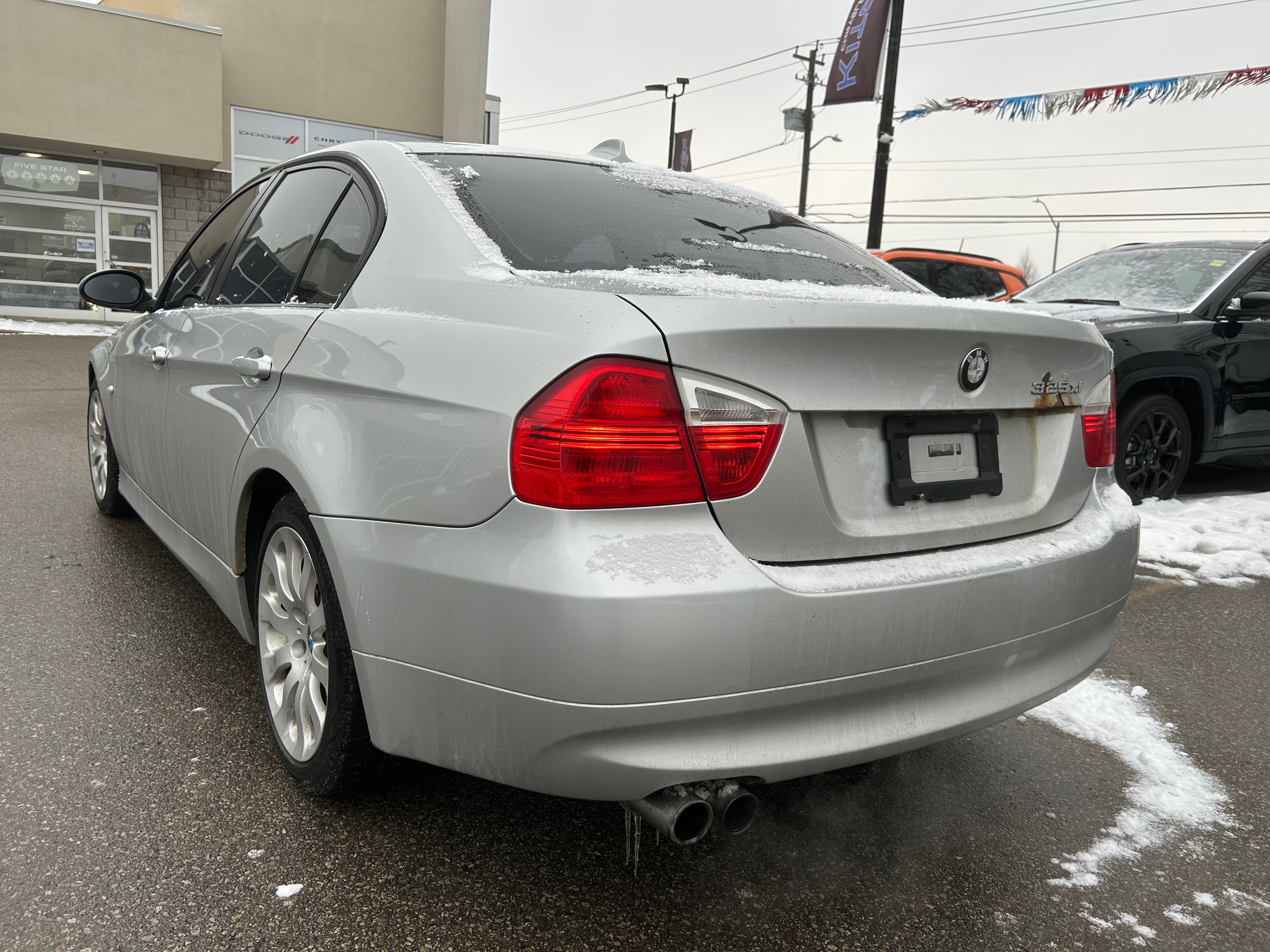 2006 BMW 325