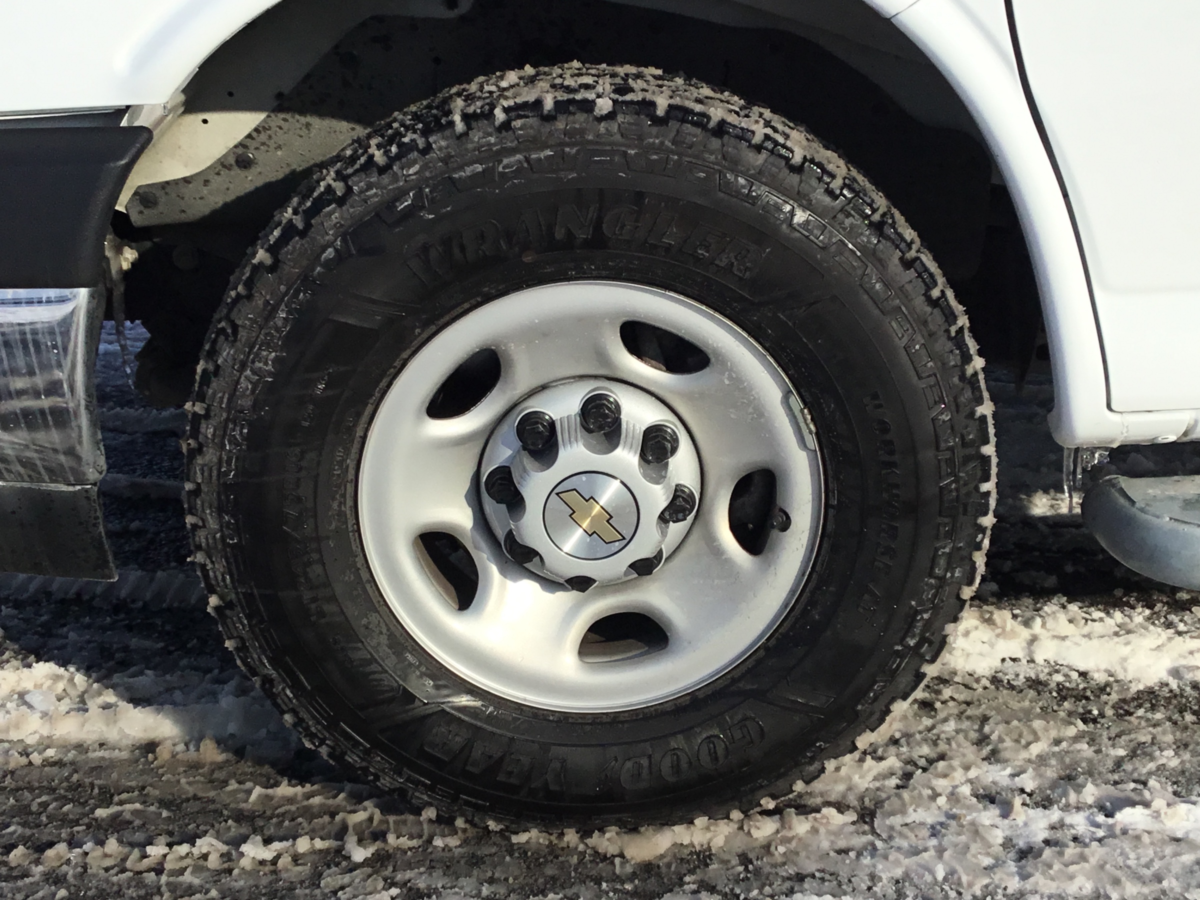 2024 Chevrolet Express 2500