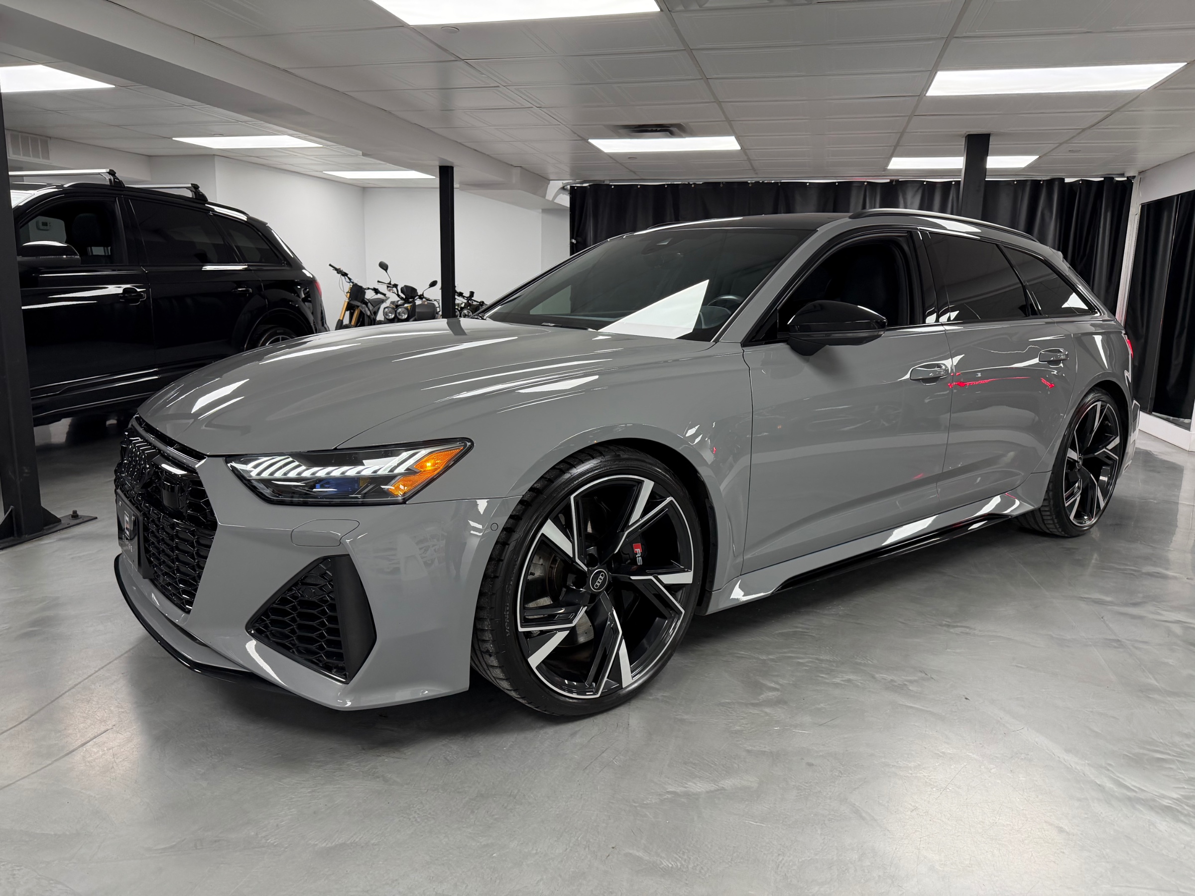 2023 Audi RS 6 Avant