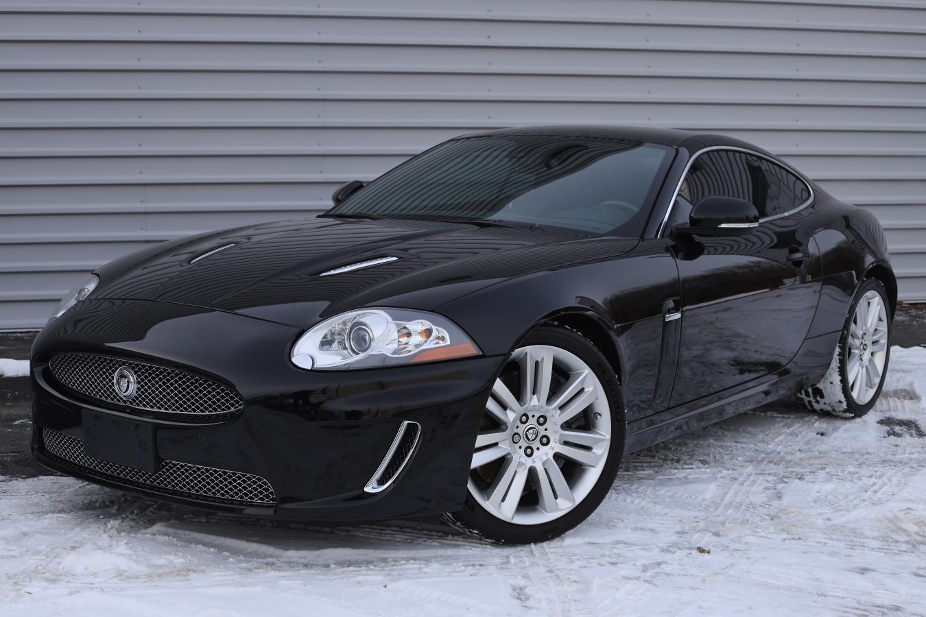 2010 Jaguar XKR