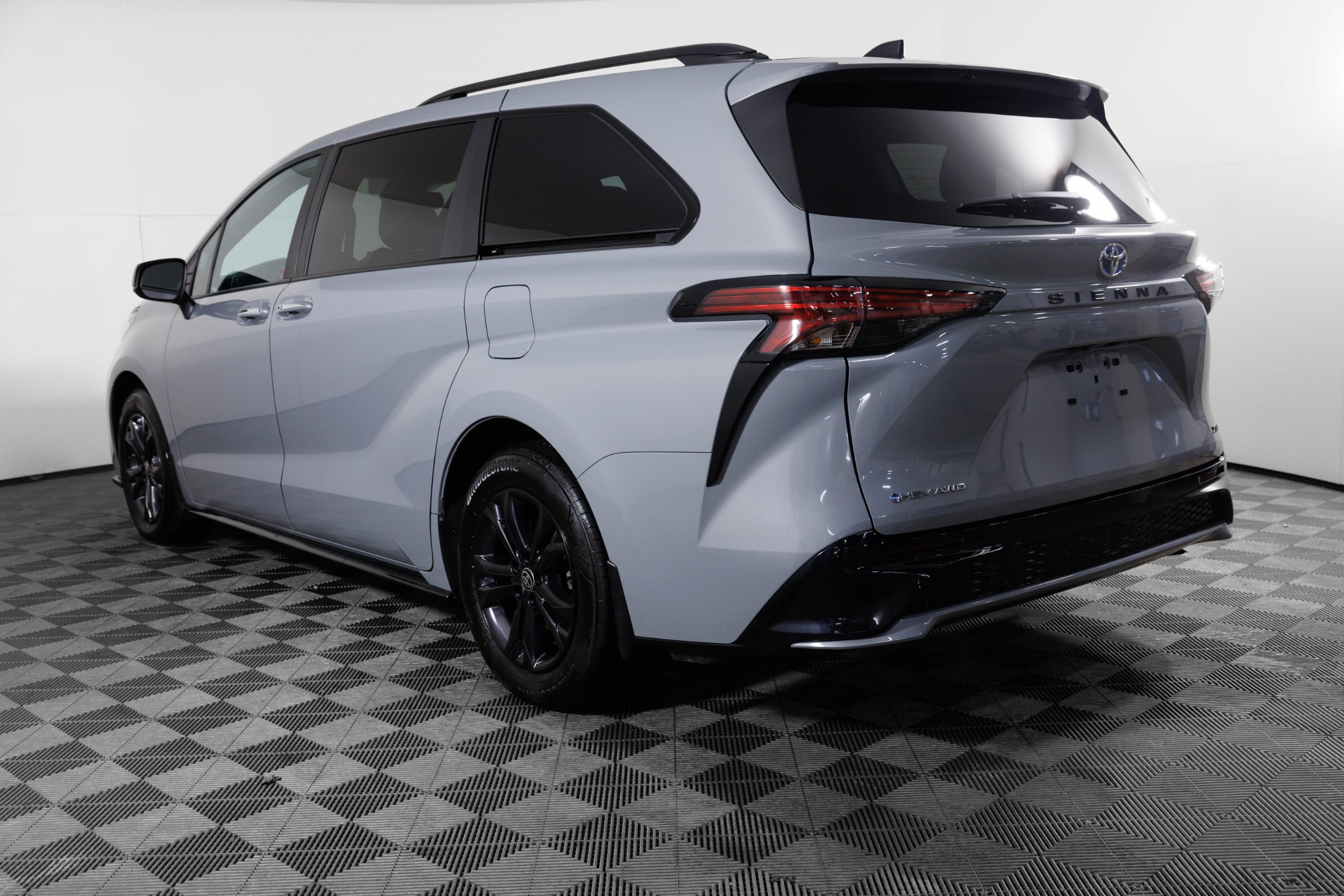 2025 Toyota Sienna
