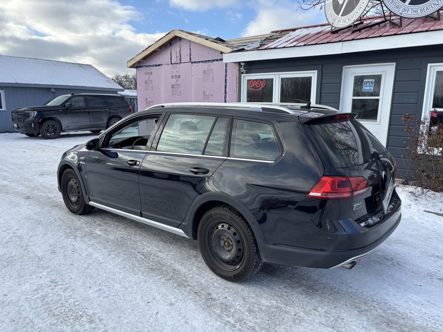 2017 Volkswagen Golf Alltrack