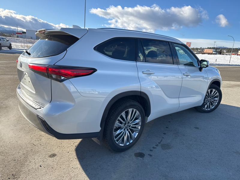 2023 Toyota Highlander