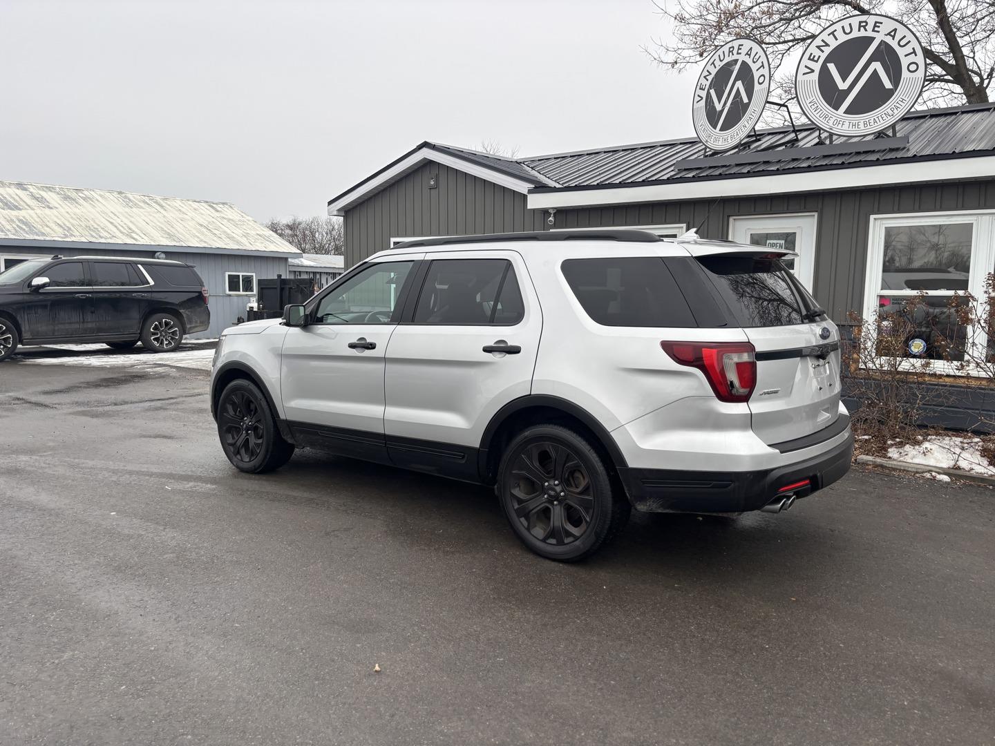 2019 Ford Explorer