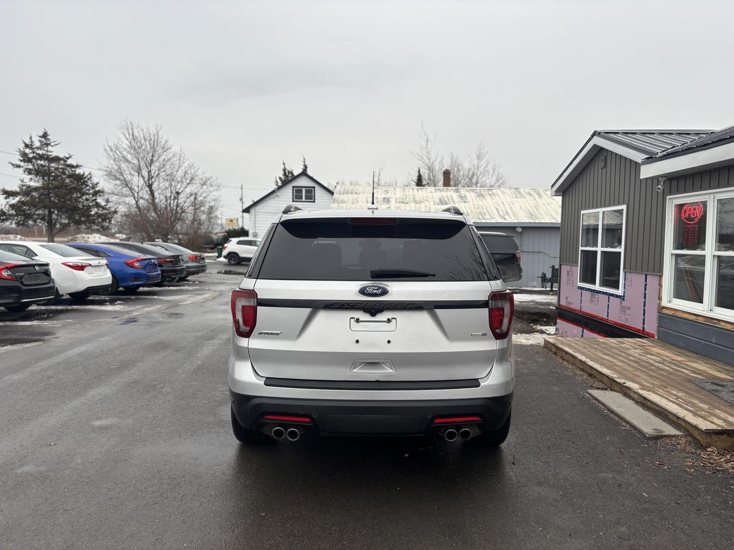 2019 Ford Explorer